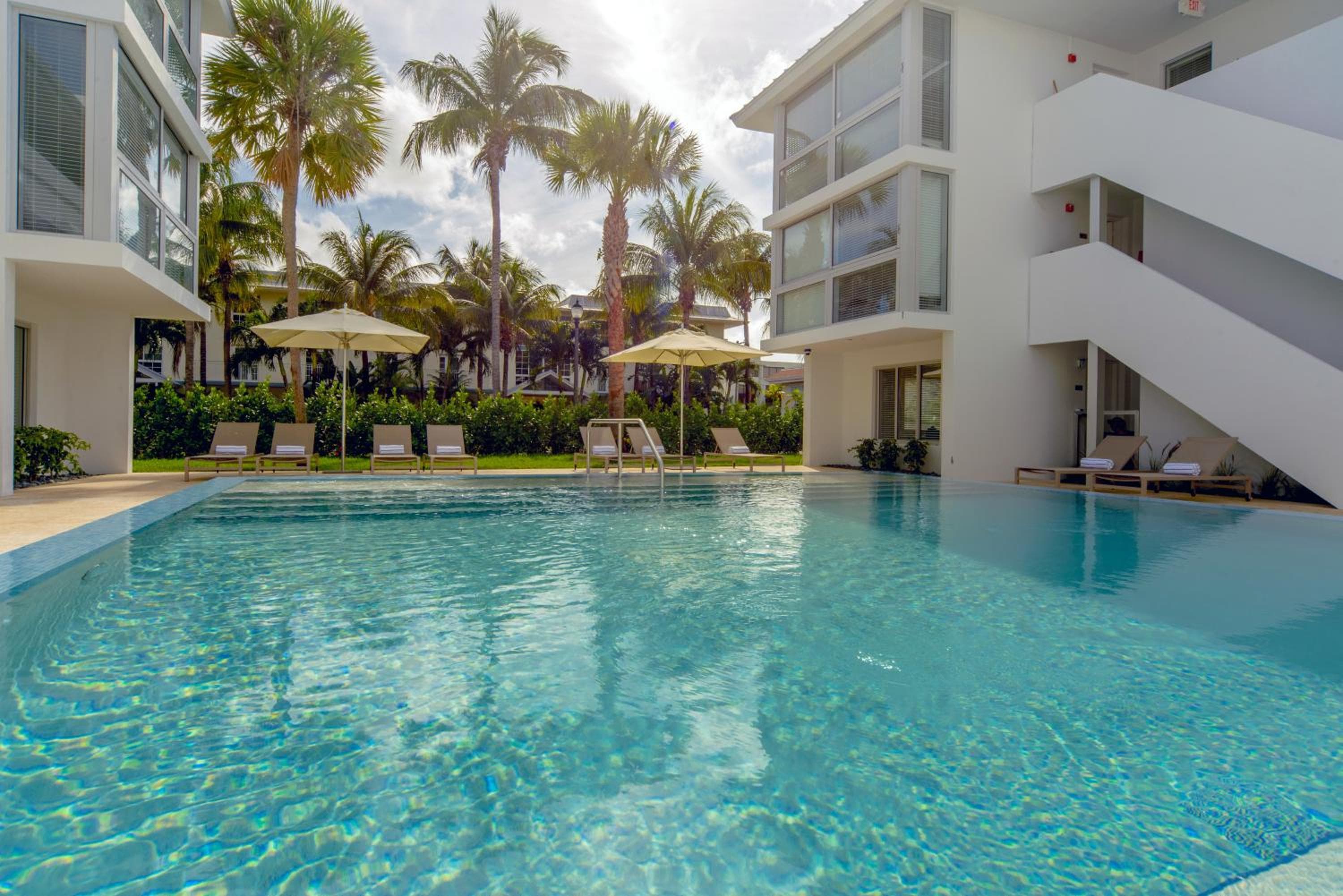 Beach Haus Key Biscayne Appartamenti contemporanei — 11