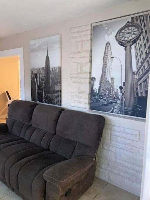 Hidden Gem 3br/1b+Jacuzzi+busch garden+fishn+kayak — 11
