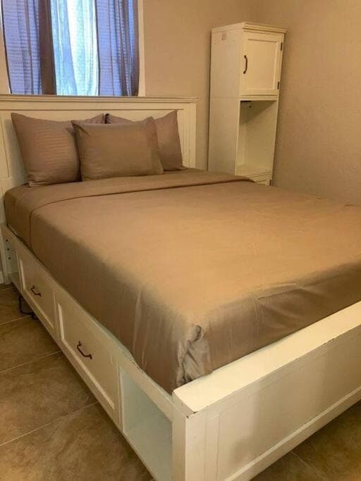 Hidden Gem 3br/1b+Jacuzzi+busch garden+fishn+kayak — 23