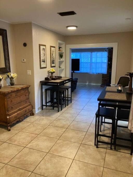 Hidden Gem 3br/1b+Jacuzzi+busch garden+fishn+kayak — 30