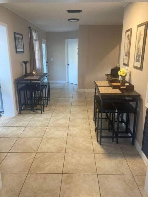 Hidden Gem 3br/1b+Jacuzzi+busch garden+fishn+kayak — 21
