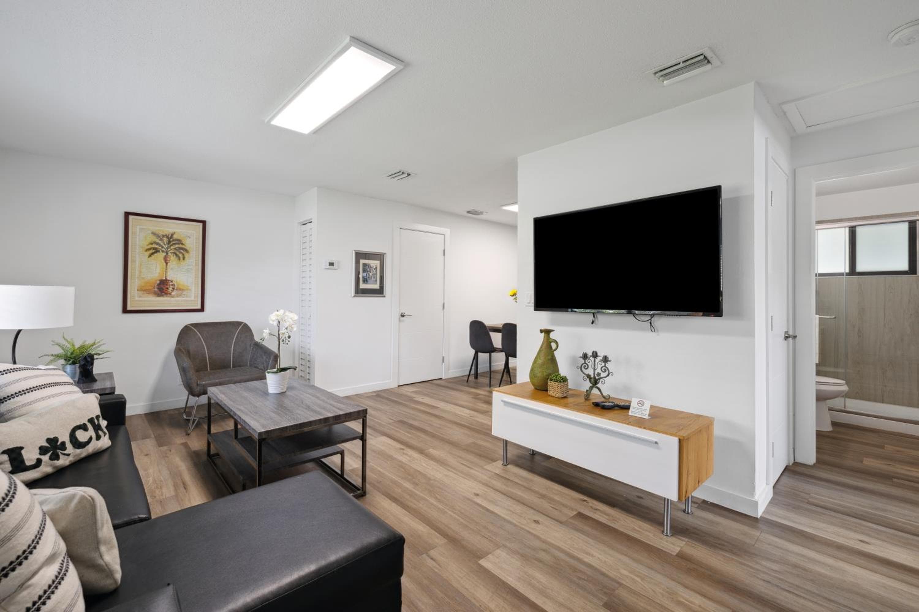 Harbourside Flats — 28