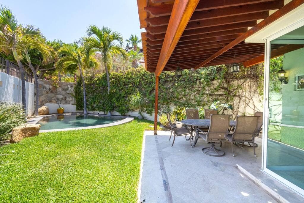 Villa Cola de Ballena in Exclusive El Pedregal at Cabo's Downtown — 7