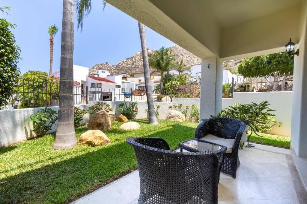 Villa Cola de Ballena in Exclusive El Pedregal at Cabo's Downtown — 11