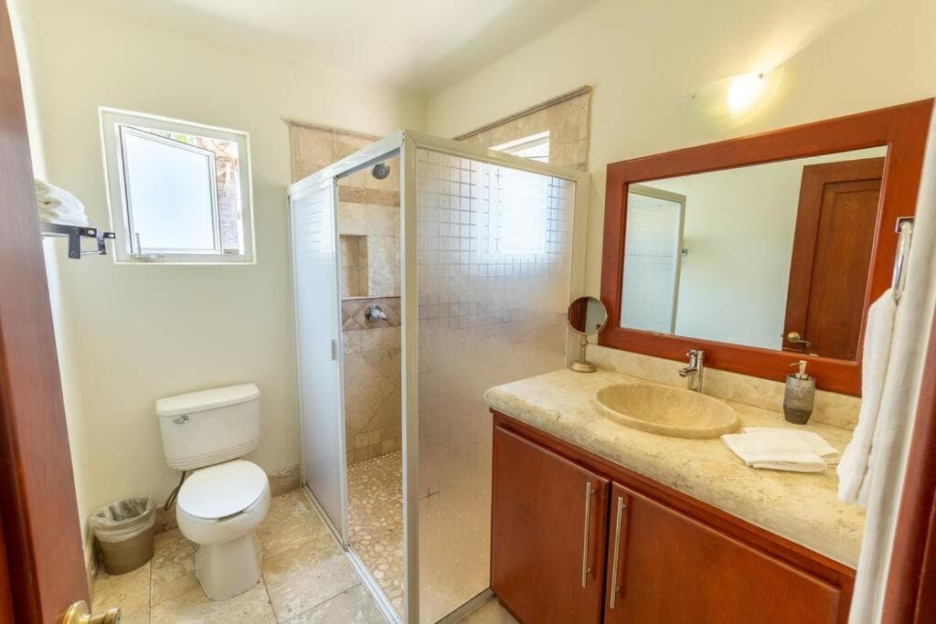 Villa Cola de Ballena in Exclusive El Pedregal at Cabo's Downtown — 12