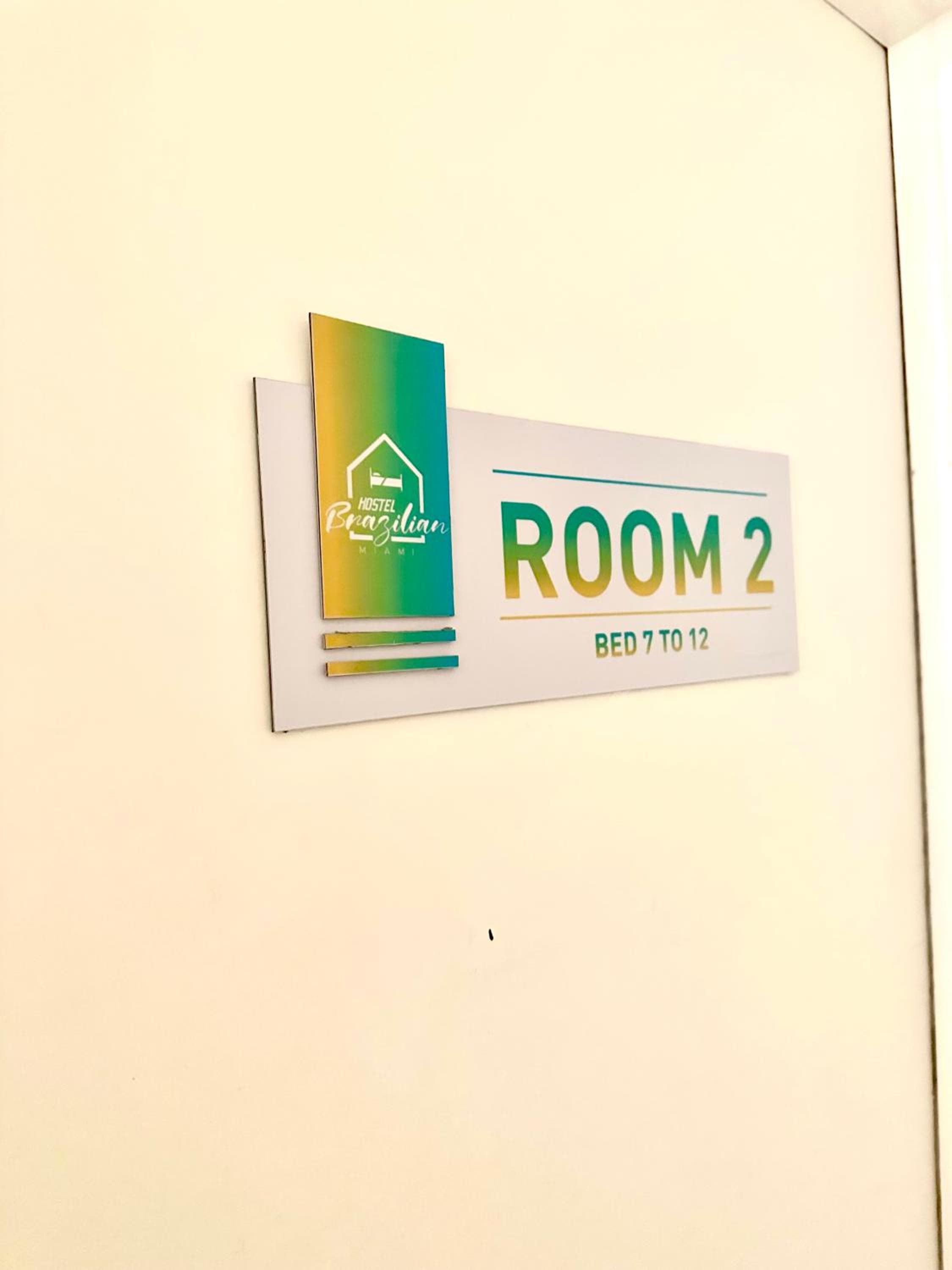 Miami House — 8