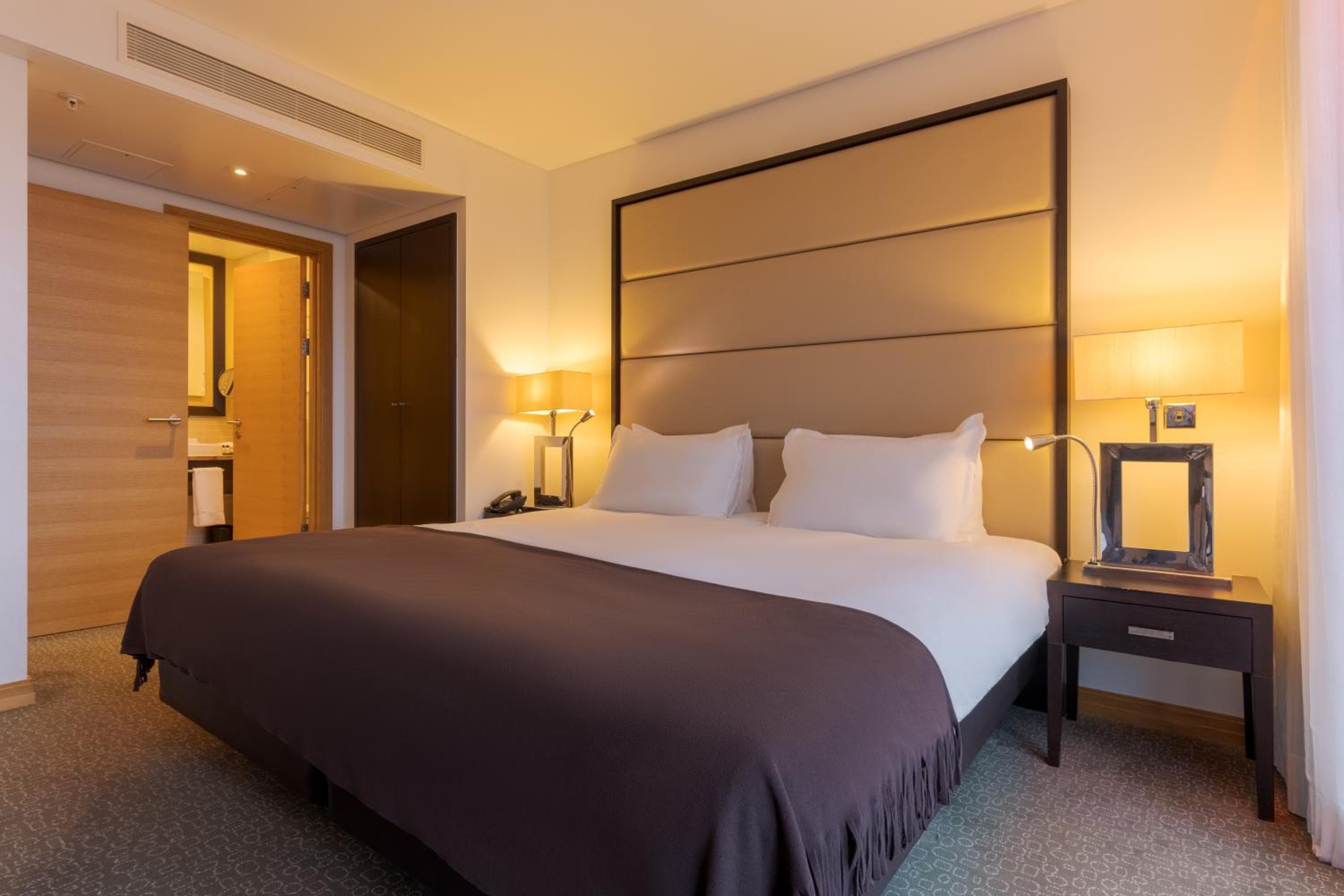 Pestana Chelsea Bridge Hotel & SPA — 2