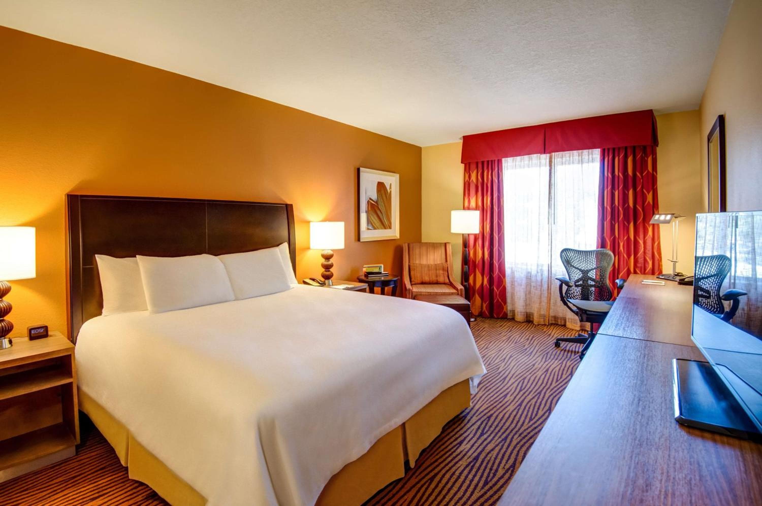Hilton Garden Inn Tampa Ybor Historic District — 26