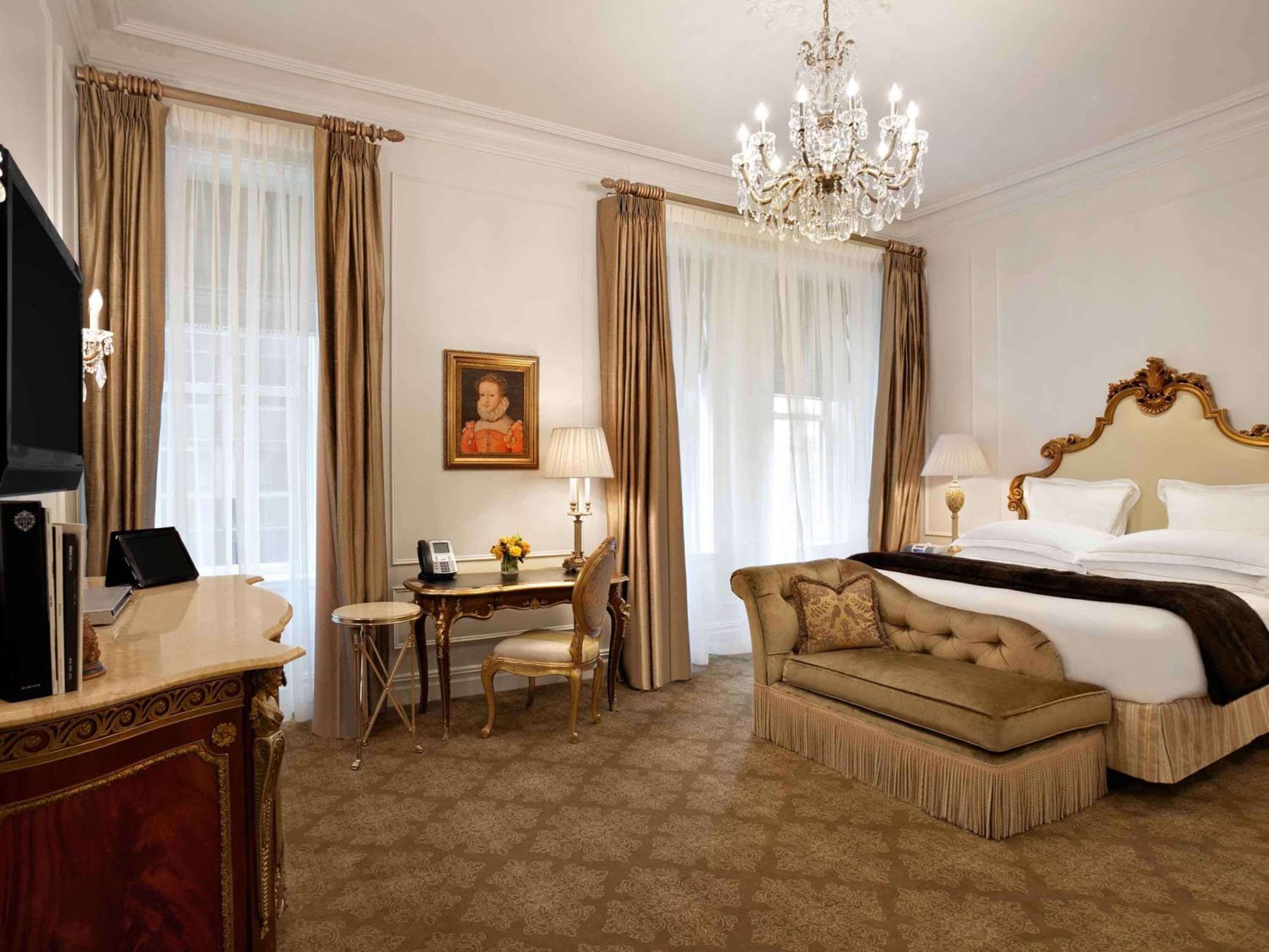 The Plaza, A Fairmont Hotel — 8