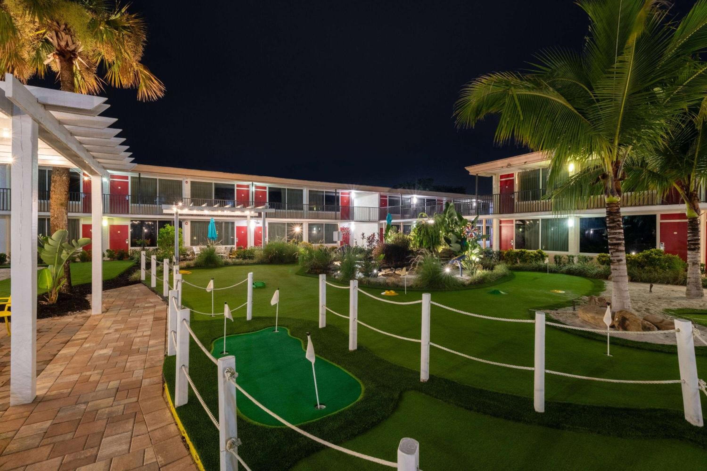 Ramada di Wyndham Kissimmee Gateway — 8