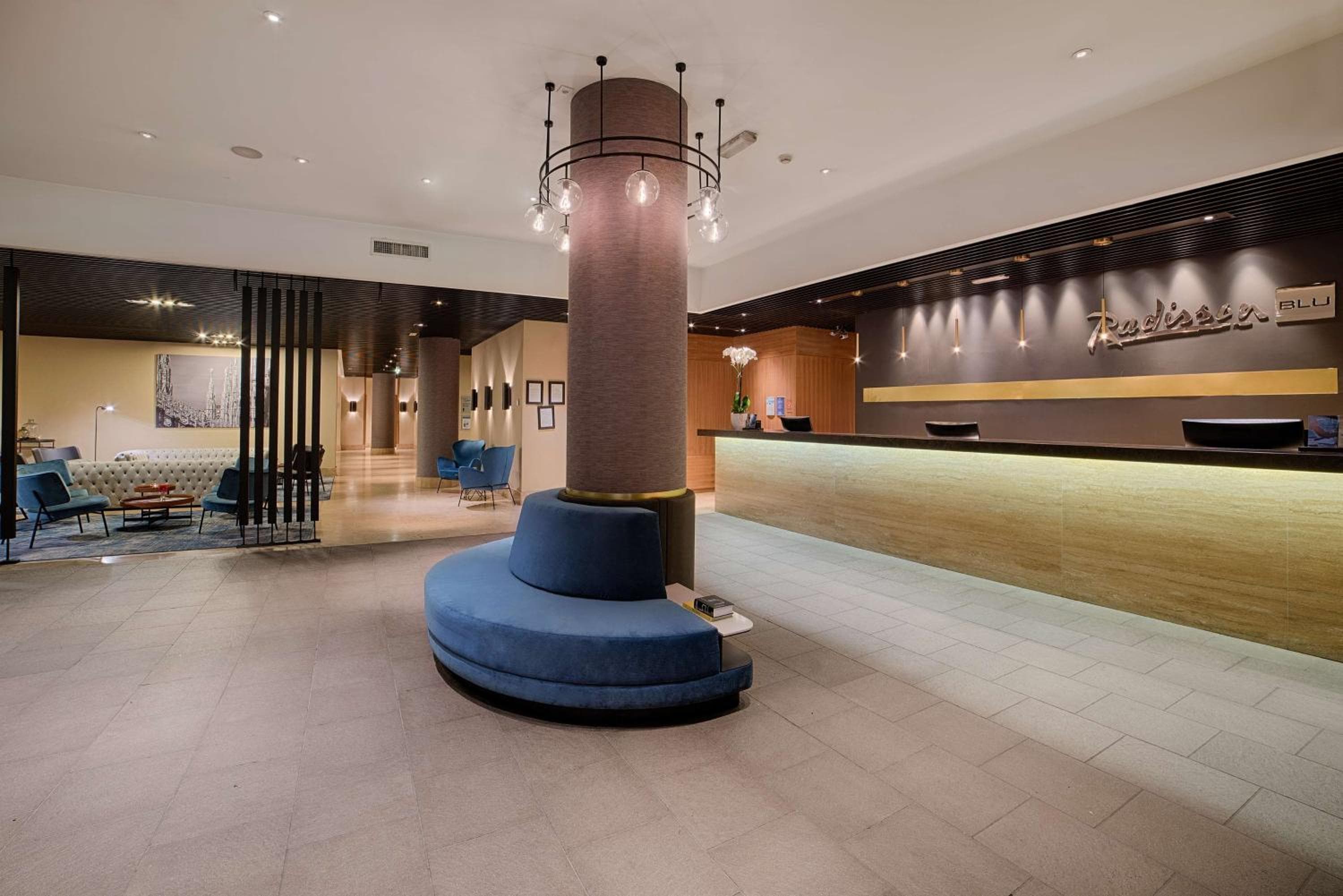 Radisson Blu Hotel Mailand — 13