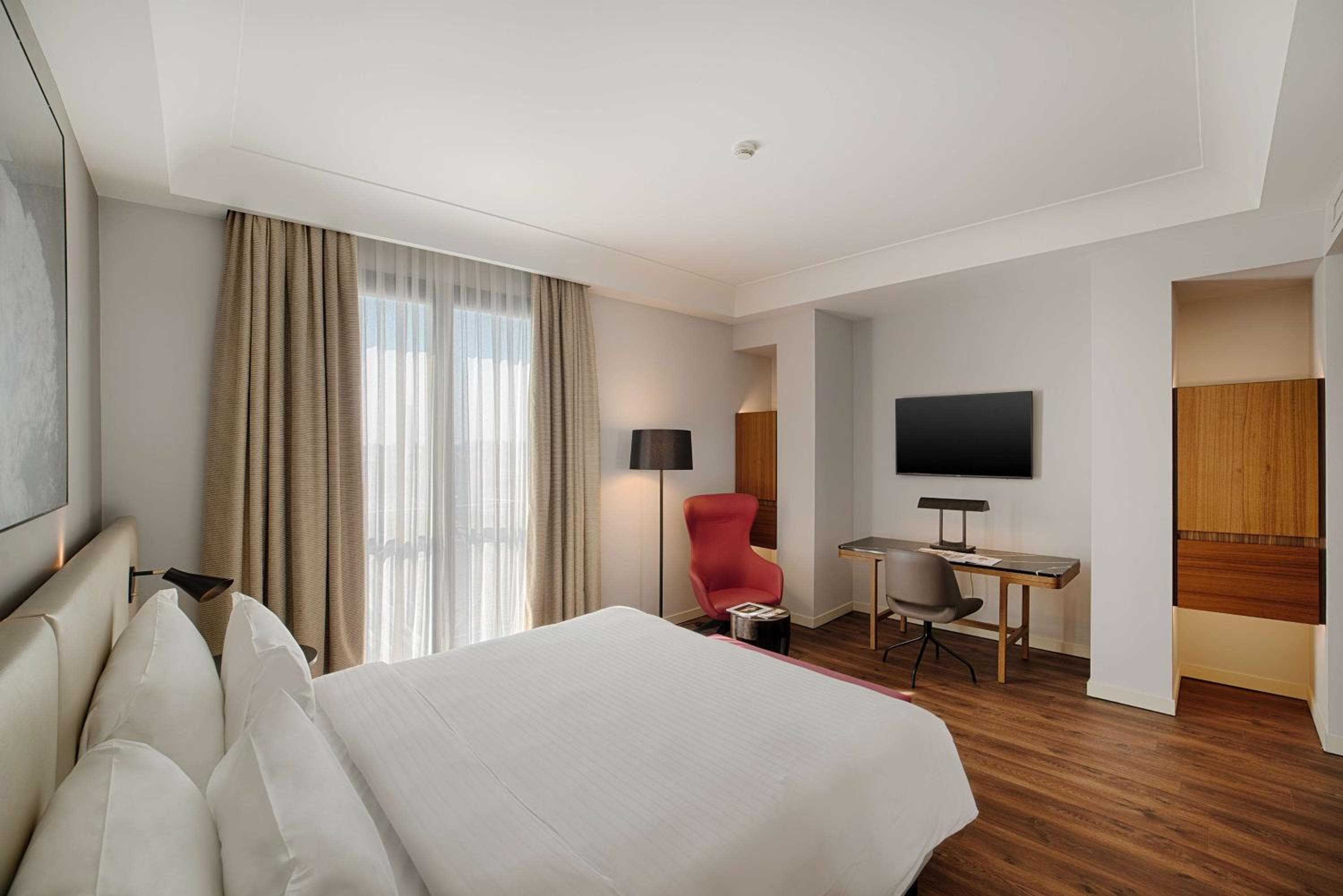 Radisson Blu Hotel Mailand — 16