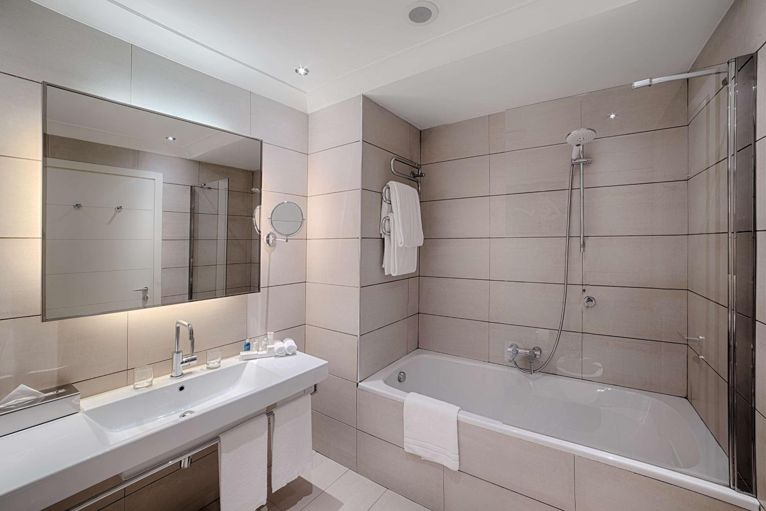 Radisson Blu Hotel Mailand — 30