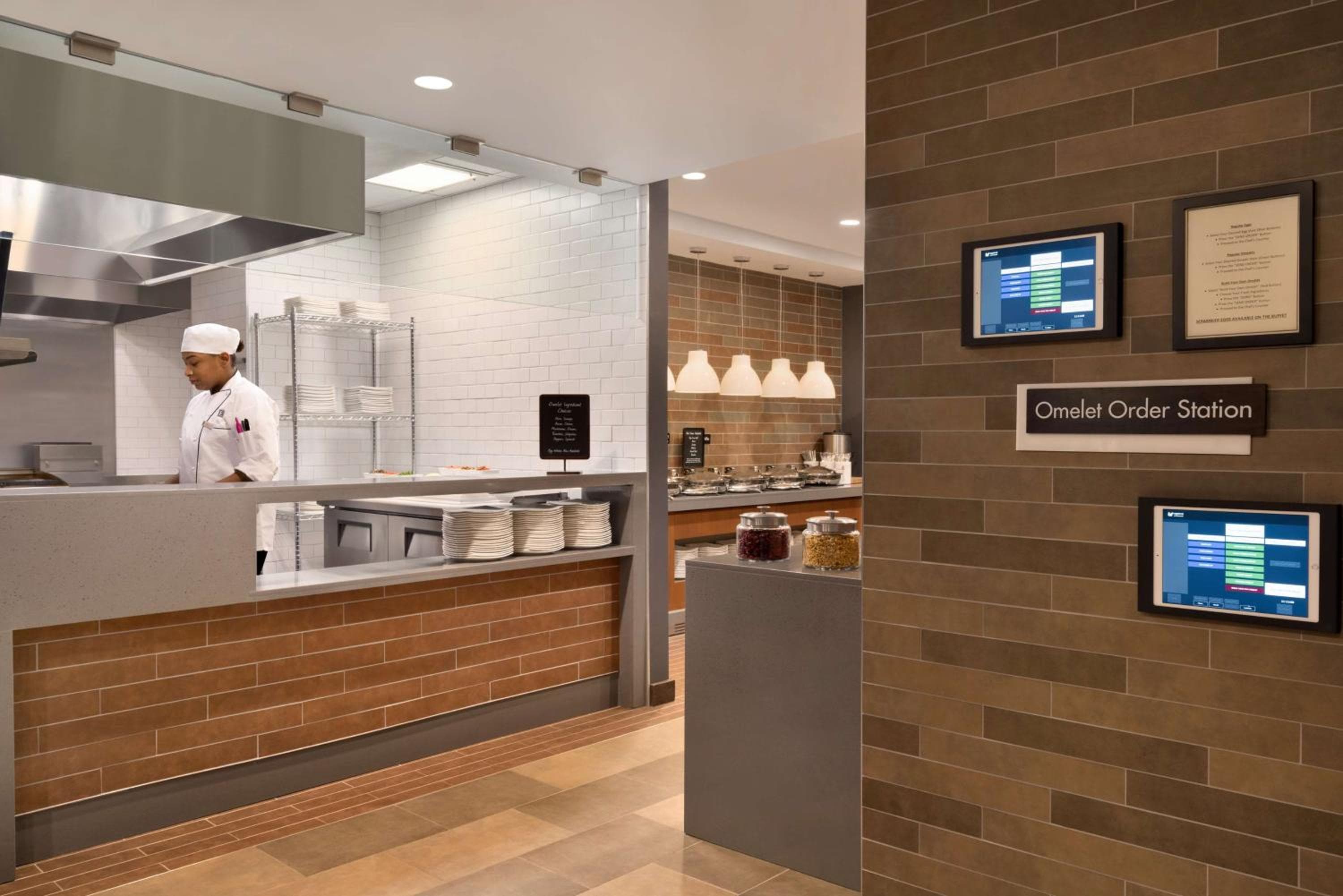 Embassy Suites By Hilton Nueva York Manhattan Times Square — 20