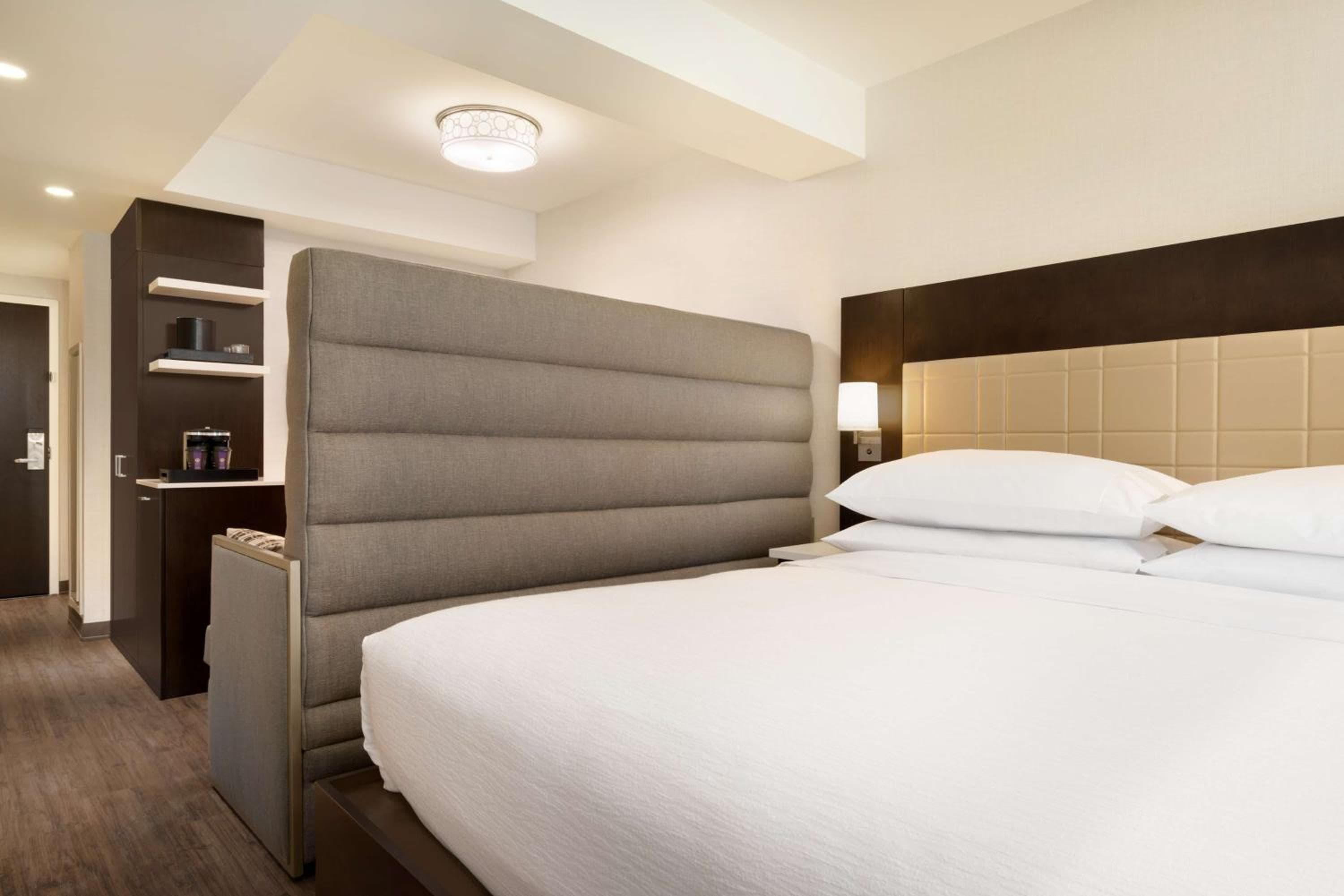 Newly Renovated Embassy Suites By Hilton New York Manhattan Times Square — 26