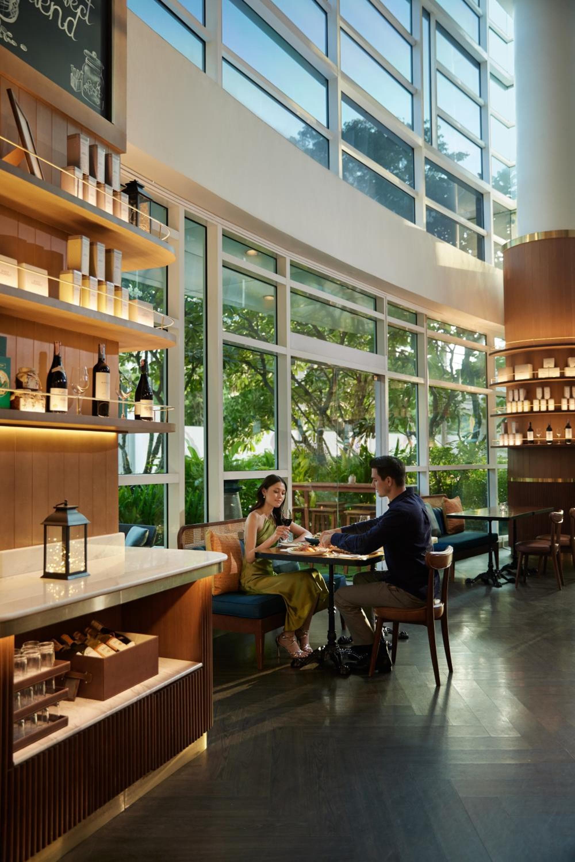 Dusit Suites Hotel Ratchadamri, Bangkok — 7