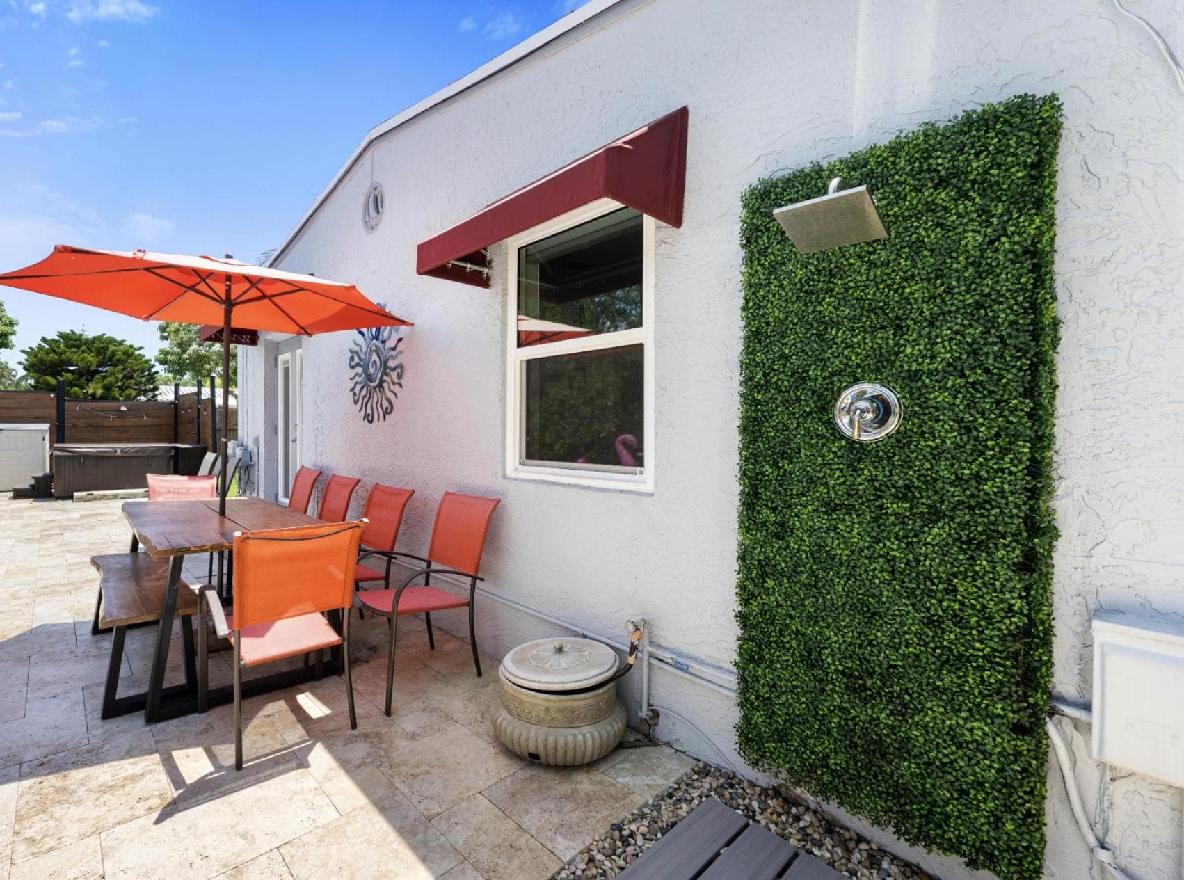 Palms Retreat! Giant Heated Pool-HotTub-FirePit-5Min2Beach-Pets-EV Chgr — 11