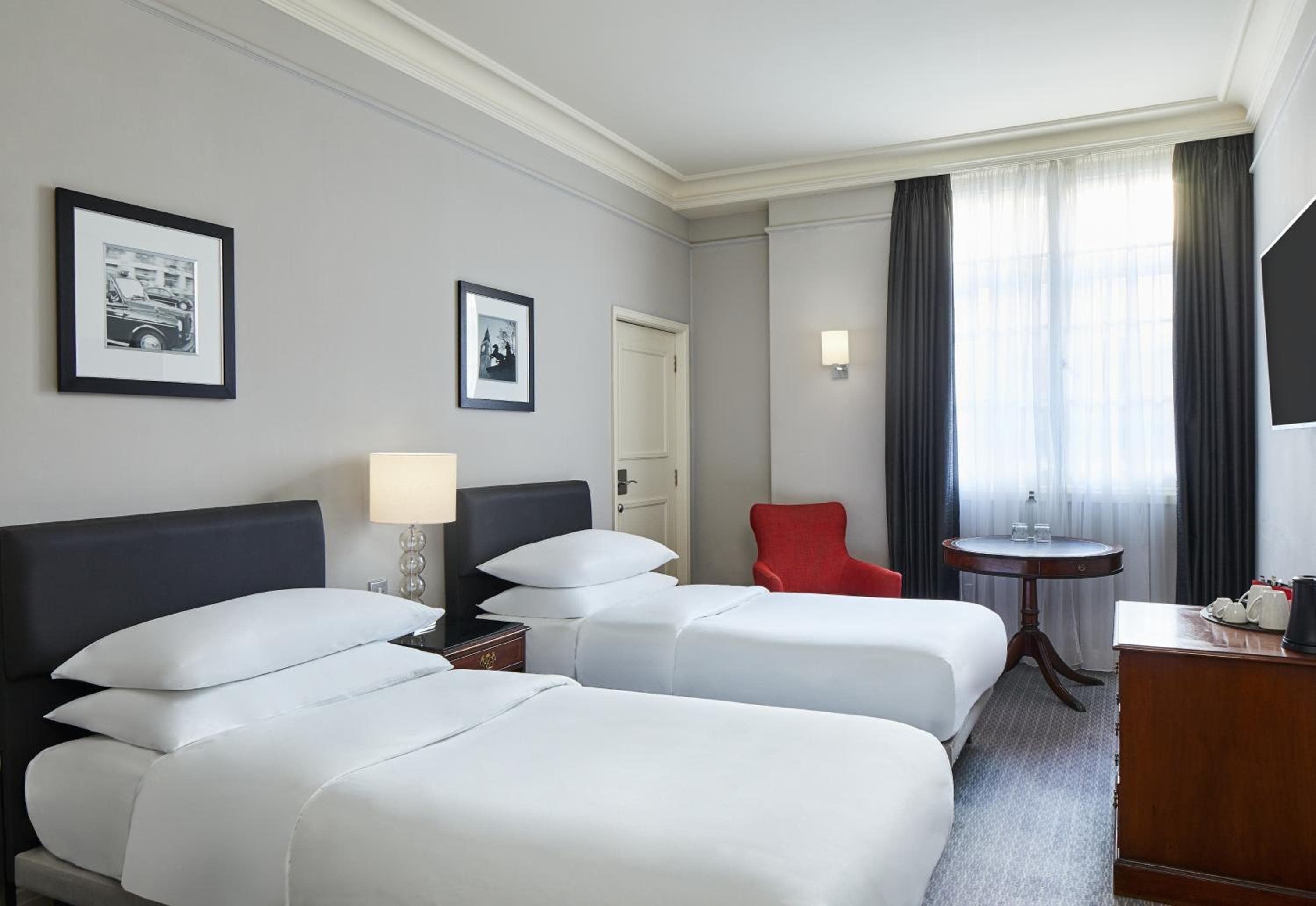 The Dilly hotel, 21 Piccadilly, London, United Kingdom — photo 84