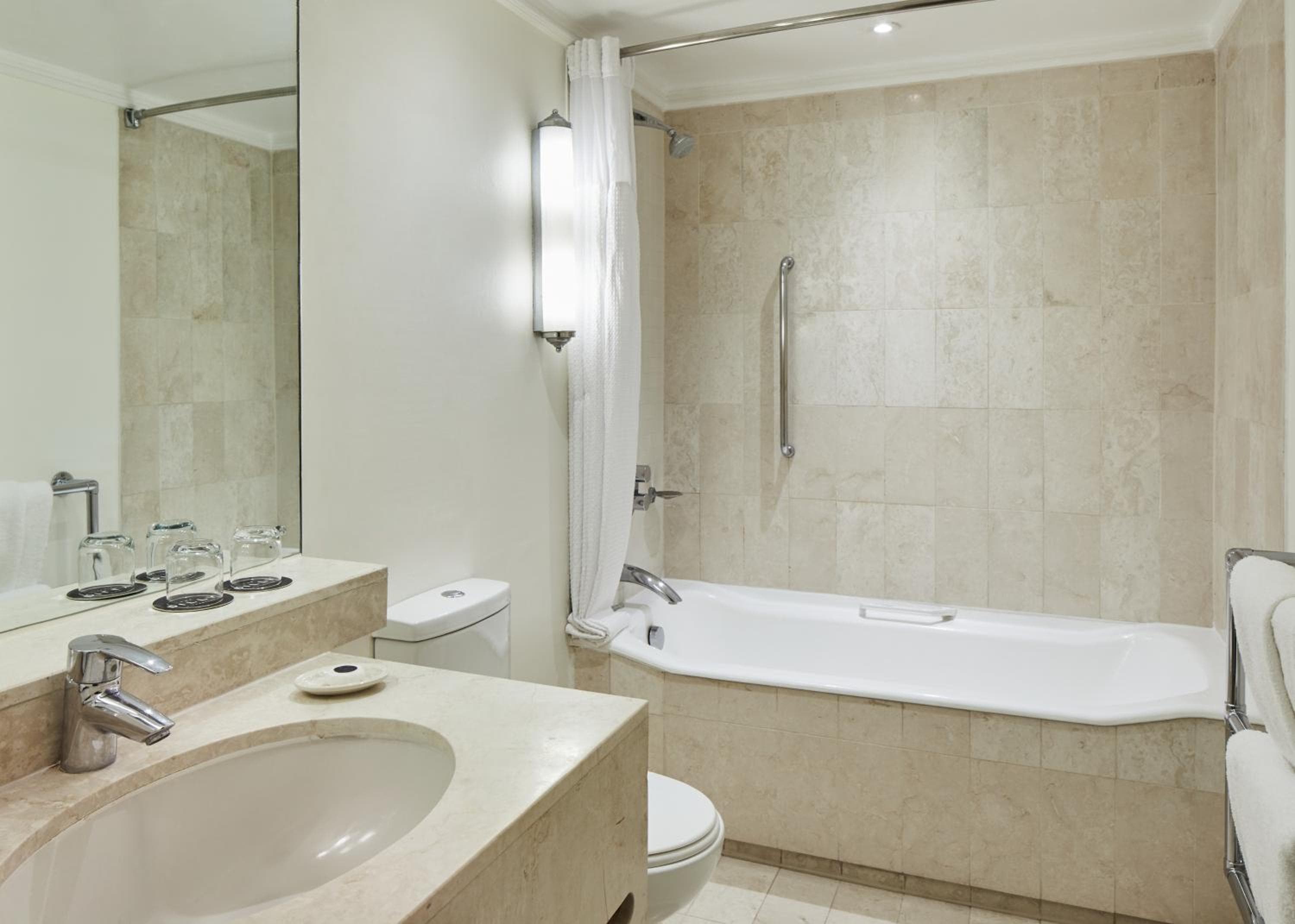 The Dilly hotel, 21 Piccadilly, London, United Kingdom — photo 78