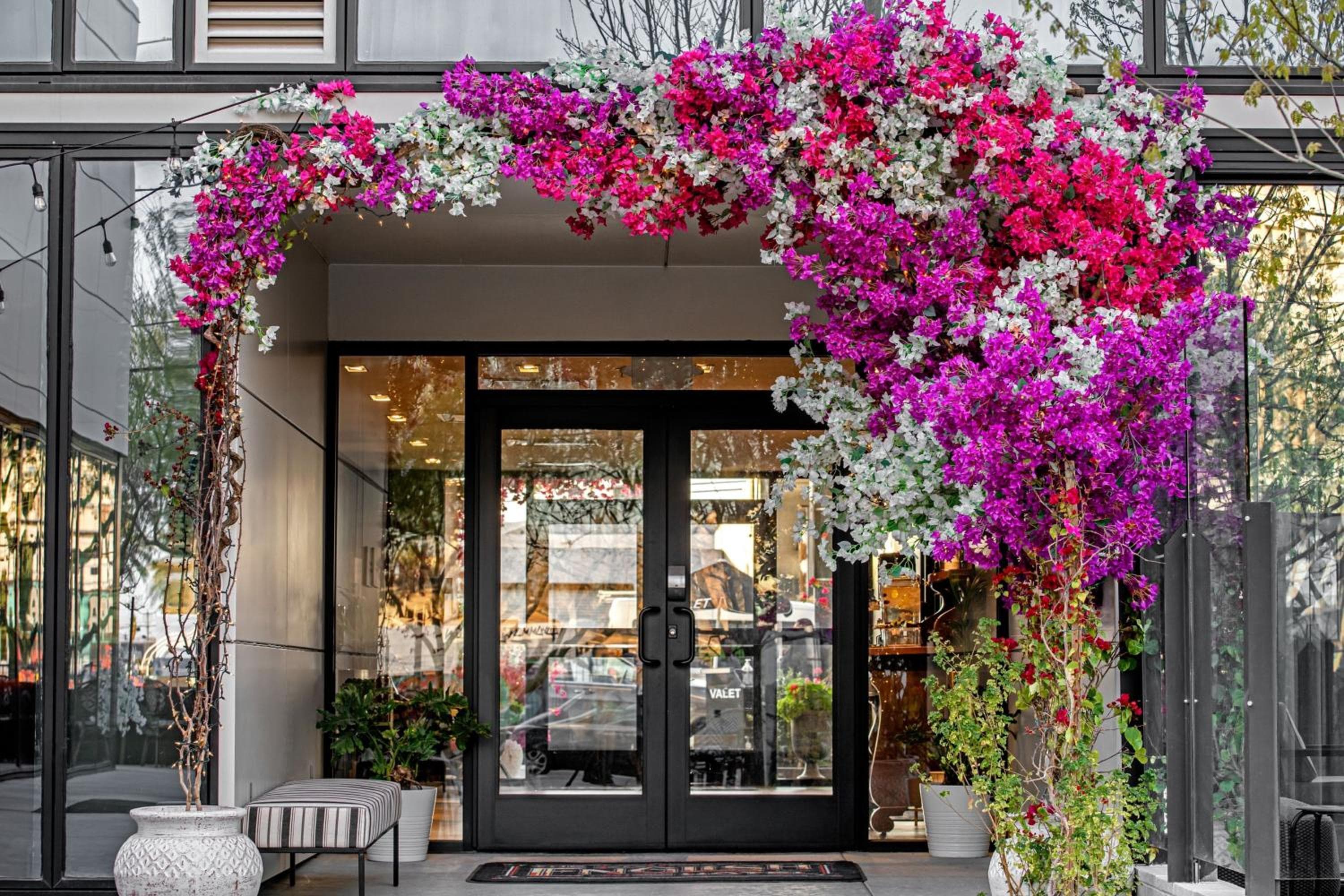The ENGLiSH Hotel, Las Vegas, un hotel de cartera tributo — 4