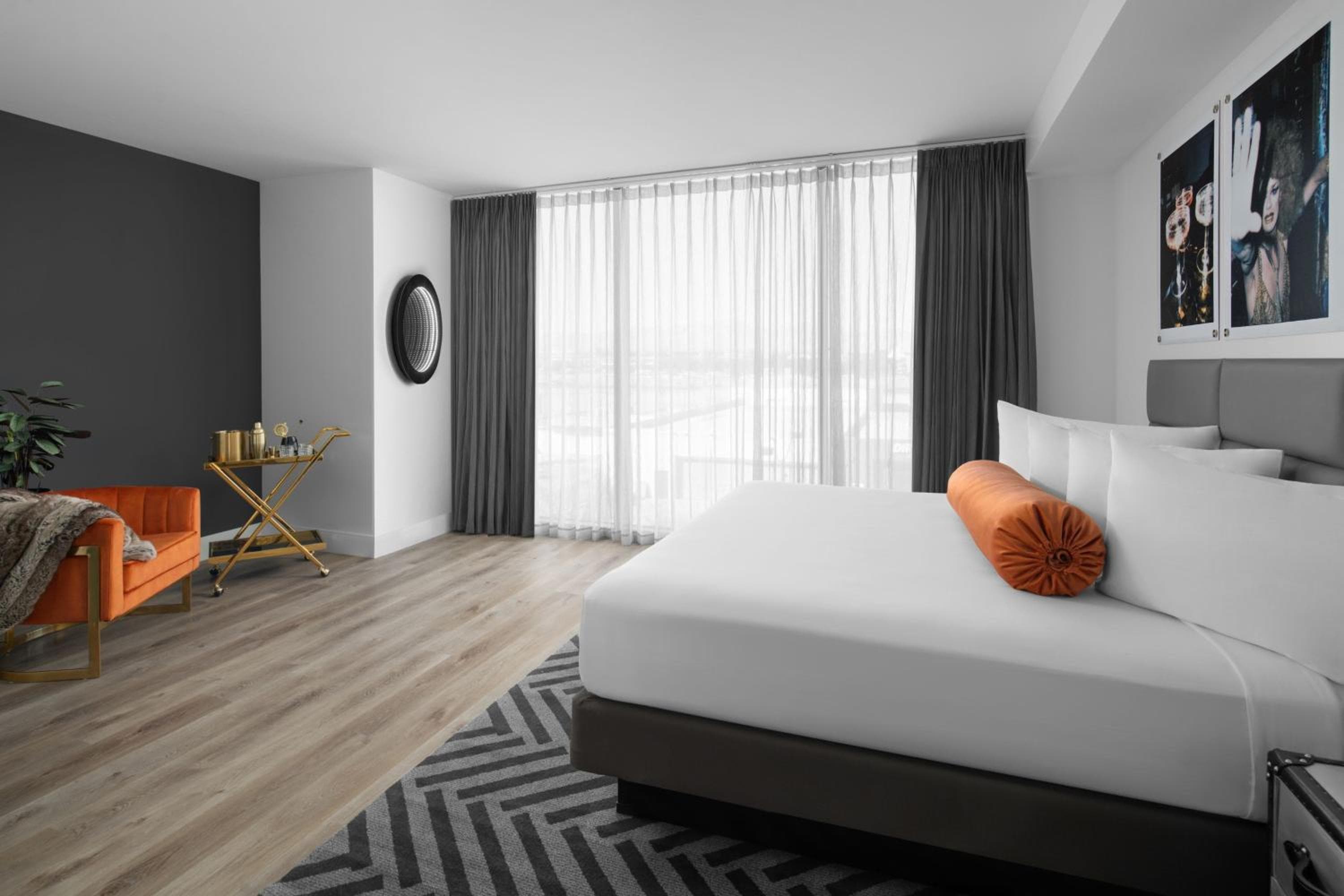 The ENGLiSH Hotel, Las Vegas, un hotel de cartera tributo — 13