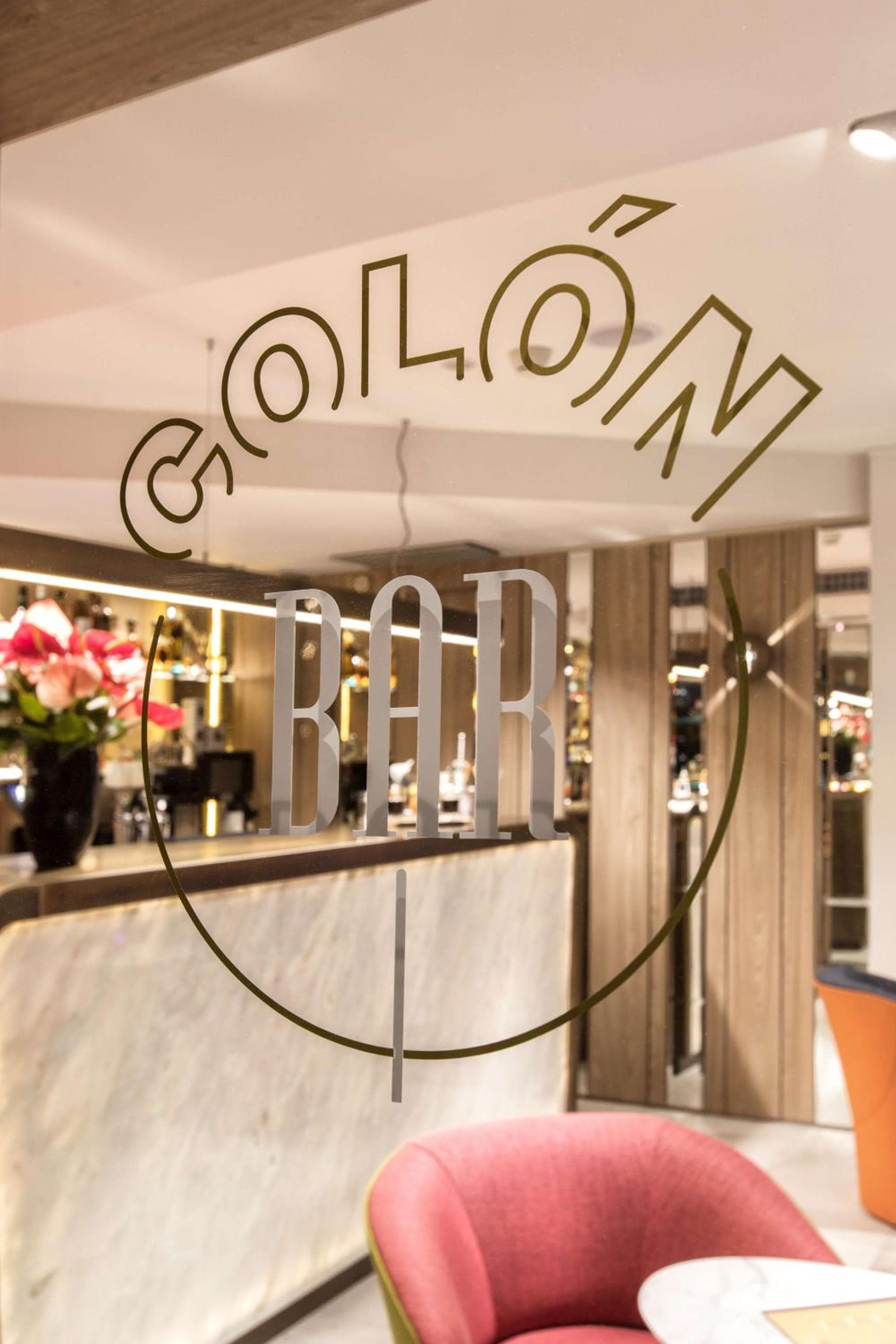 NH Collection Madrid Colón — 16