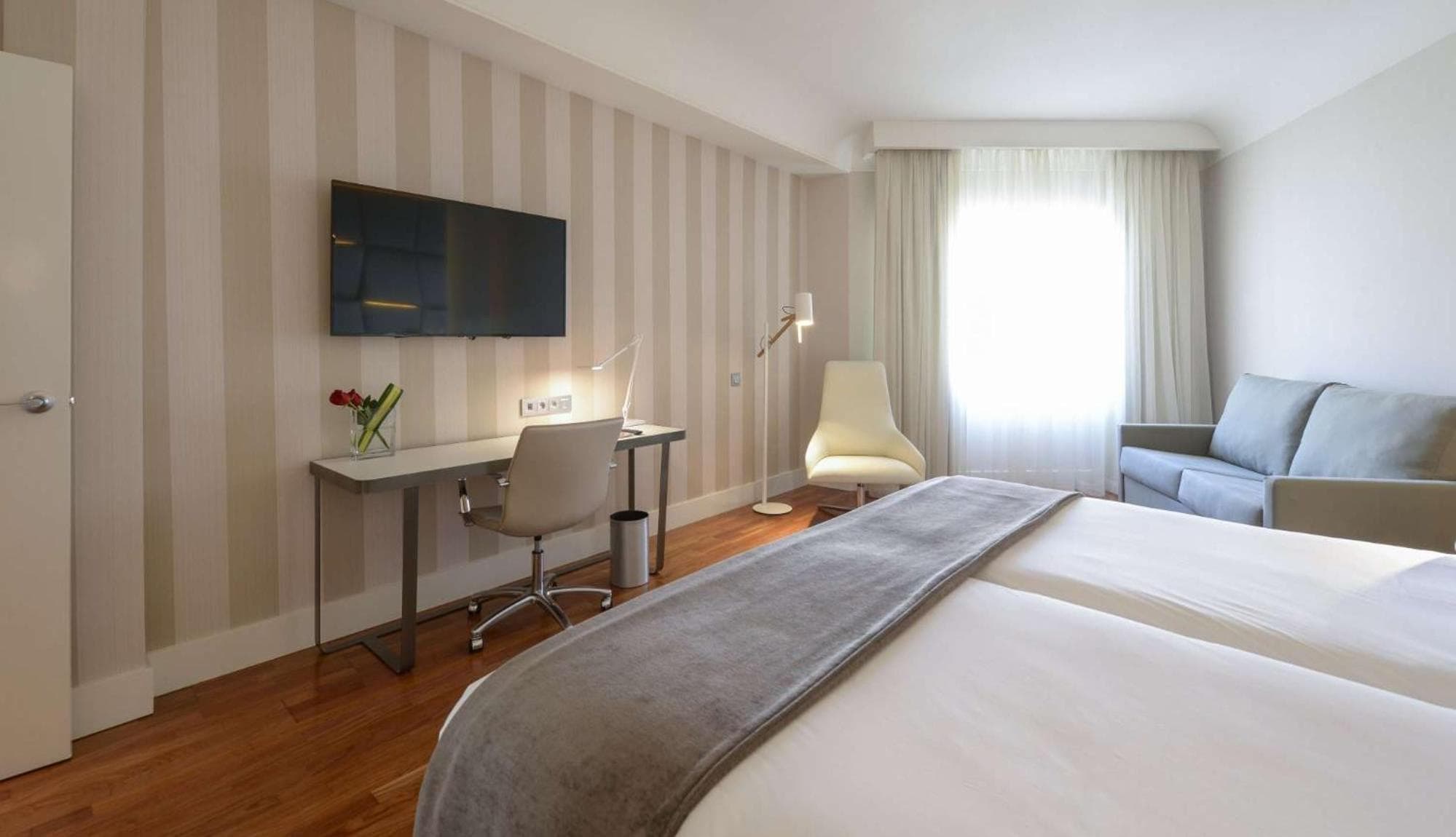 NH Collection Madrid Colón — 4