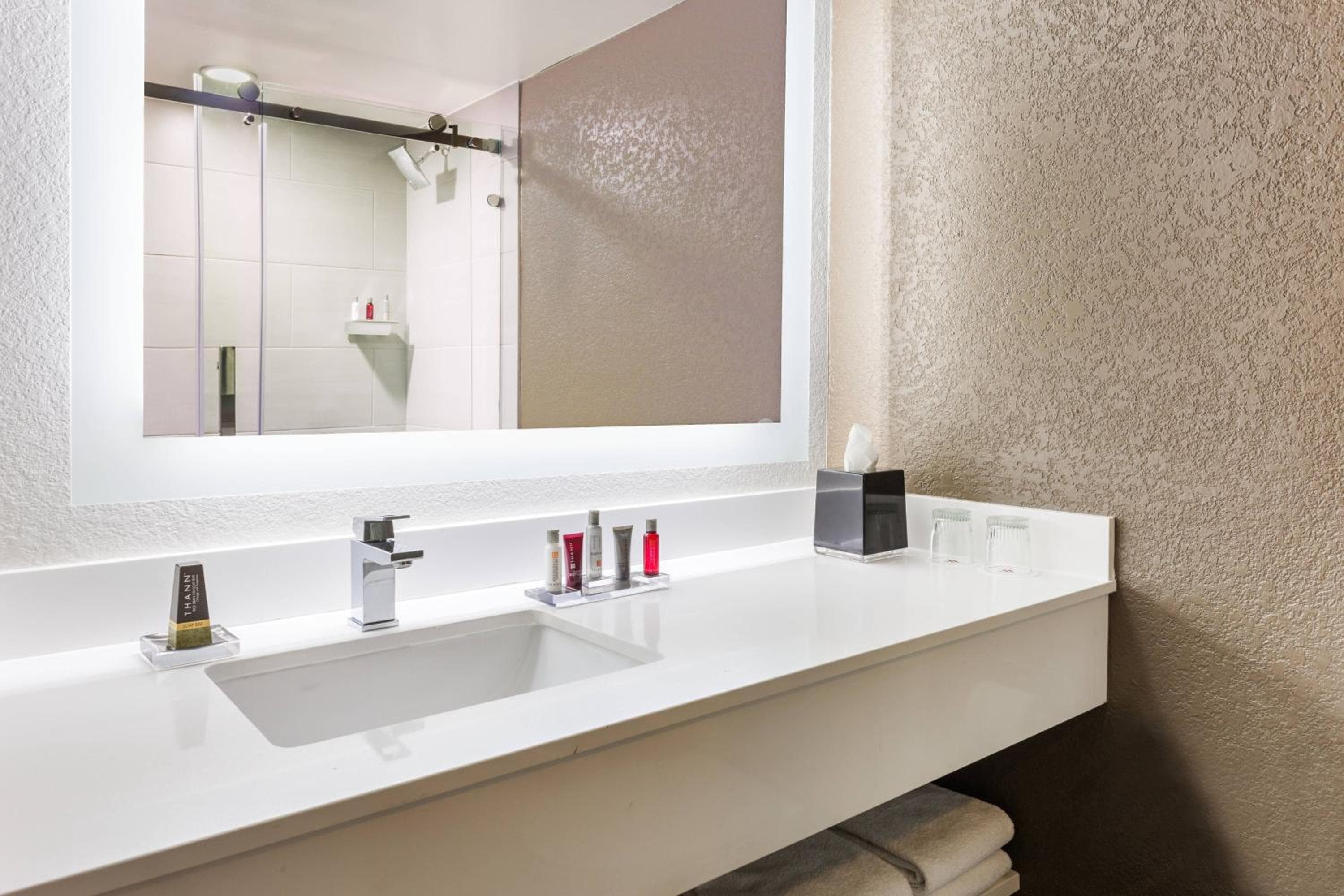 Marriott Orlando Airport Lakeside — 17