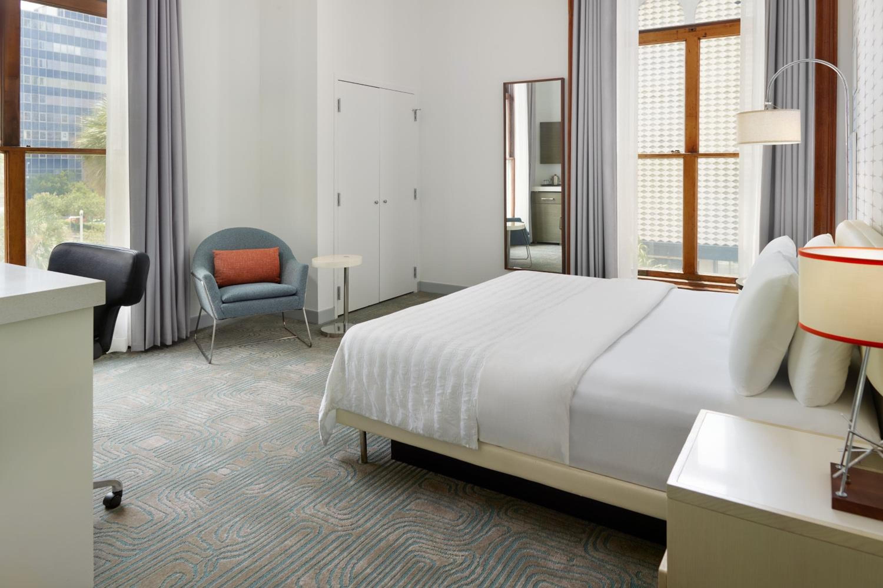 Le Meridien Tampa, The Courthouse — 28