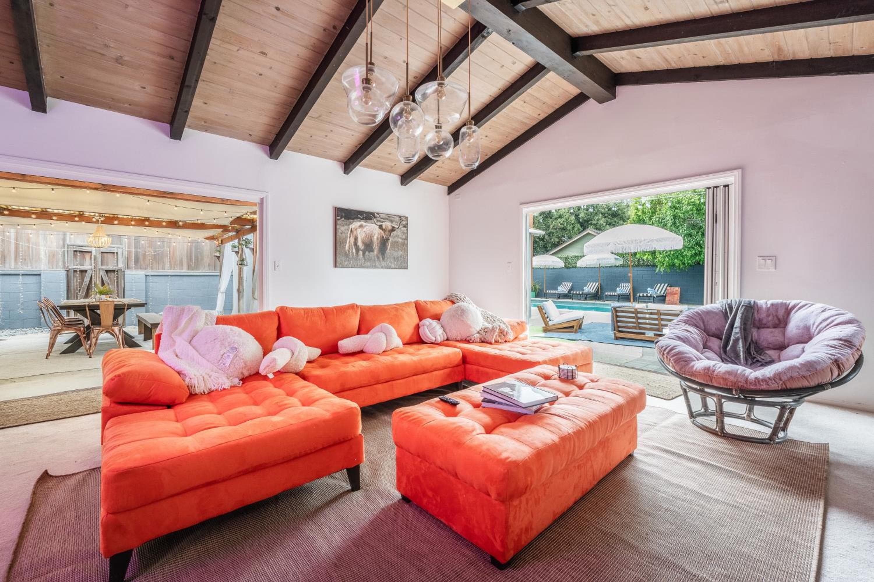 Angel&Rose Universal Hollywood House King Bed Heated Pool is extra fee — 5