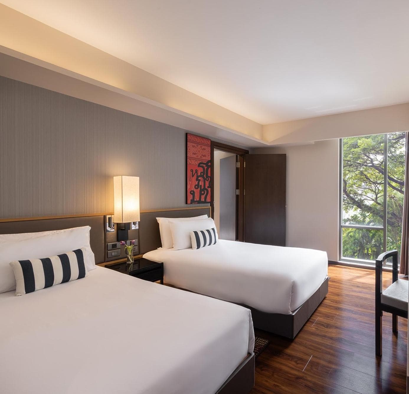 Travelodge Sukhumvit 11 — 28