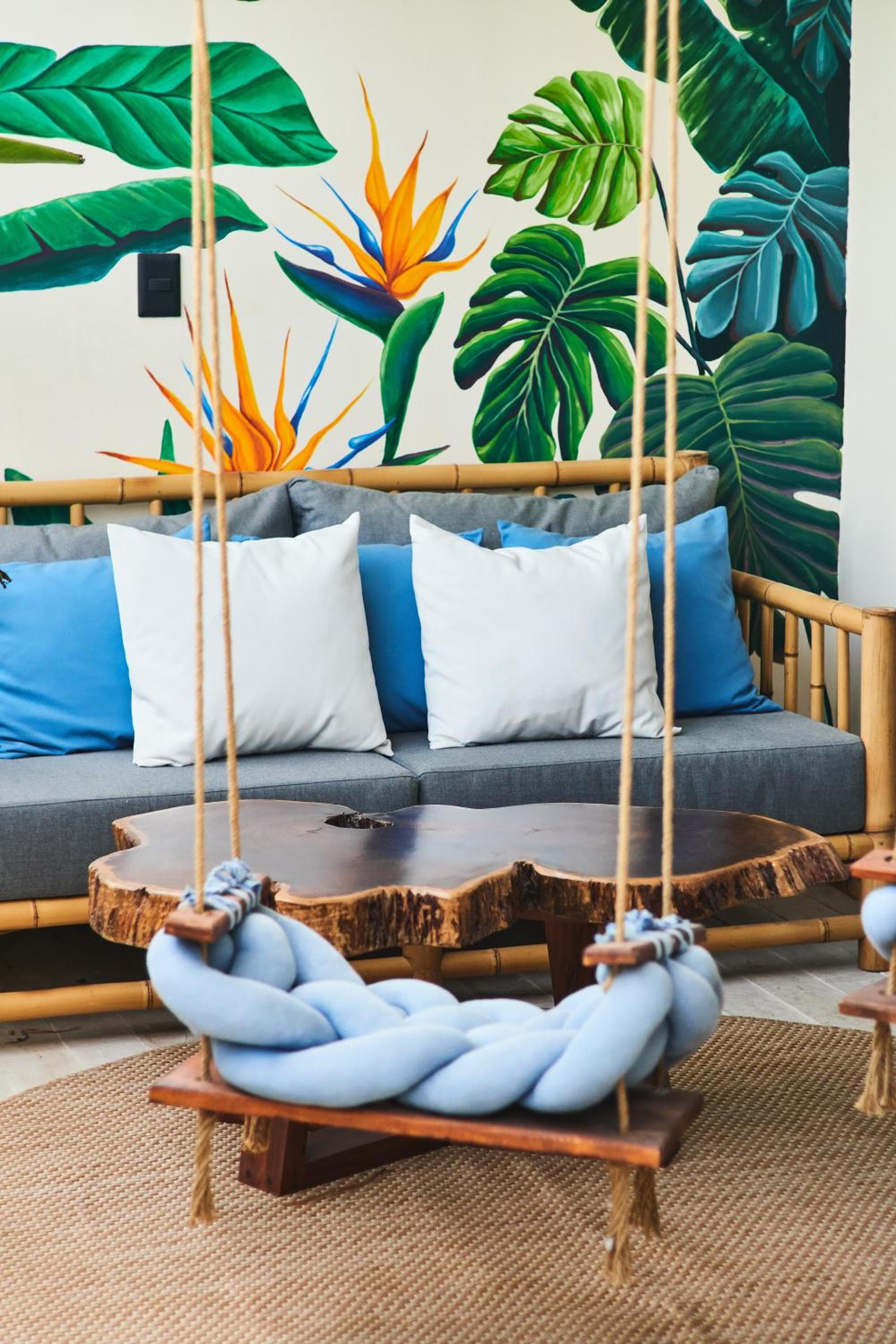 Spacious & Comfy Penthouse Oasis with Plunge Pool — 25