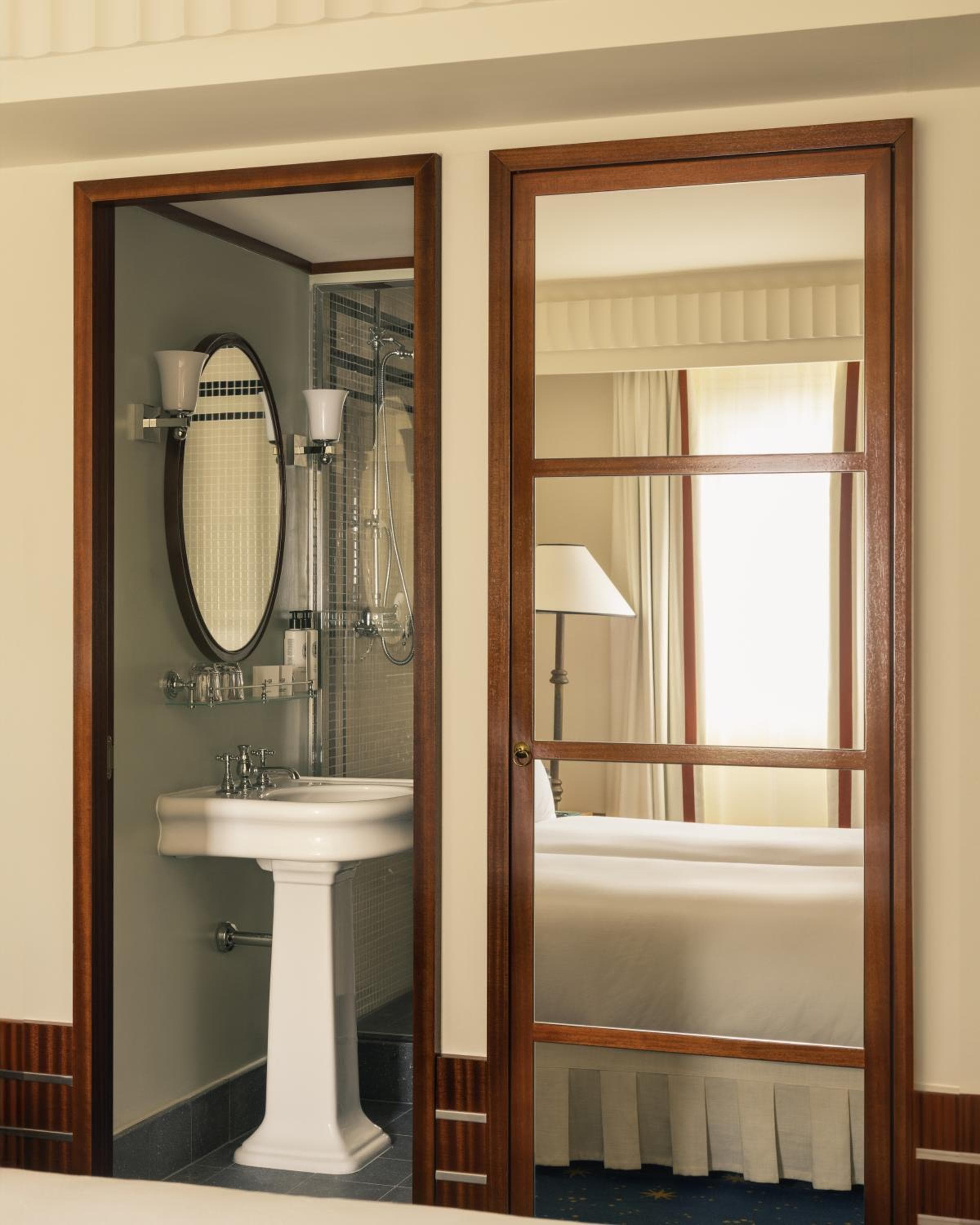 Hôtel Des Grands Voyageurs hotel, 92, rue de Vaugirard, Paris, France — photo 18