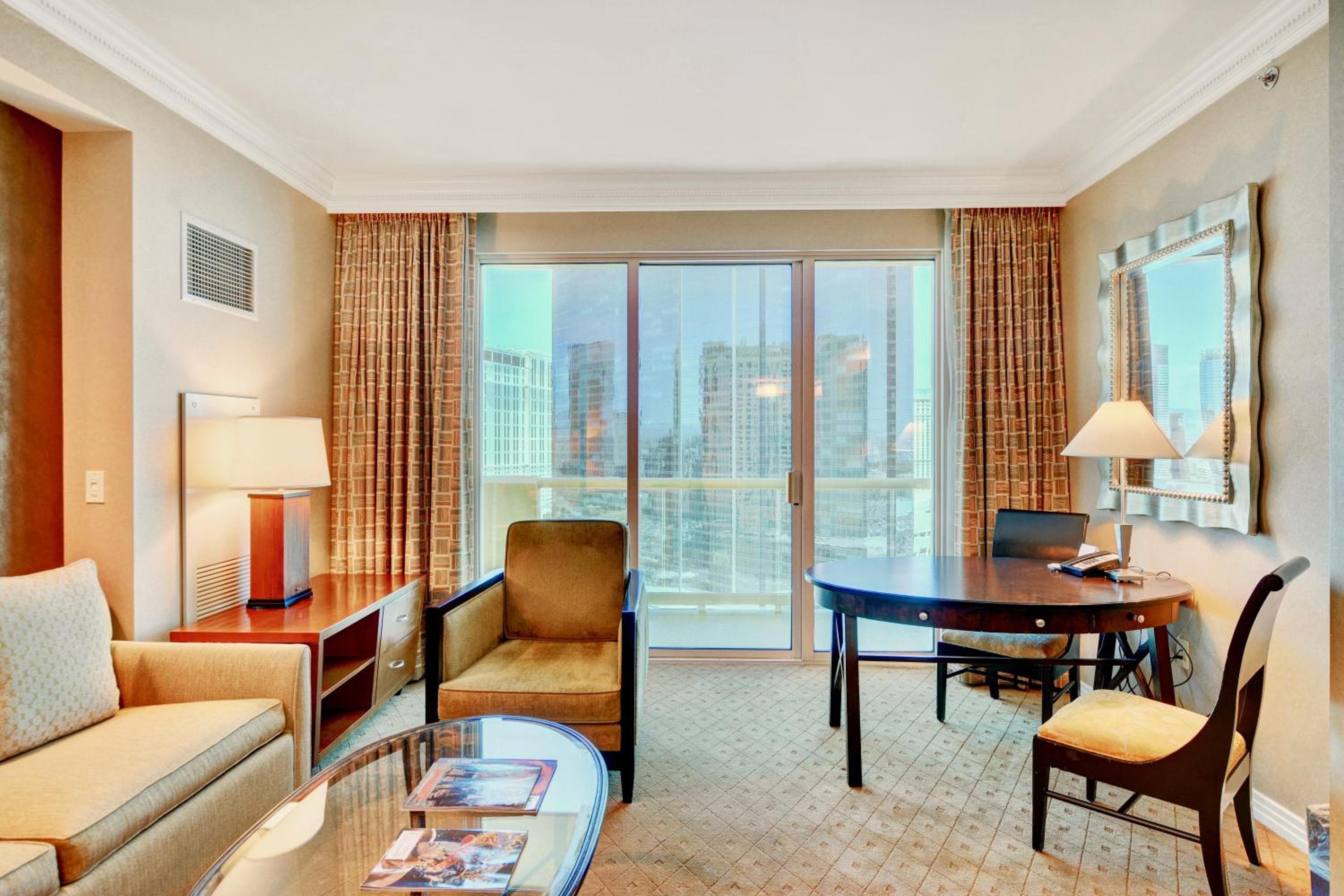 No Resort Fee - Balcony Strip Views, Pools & Parking — 22