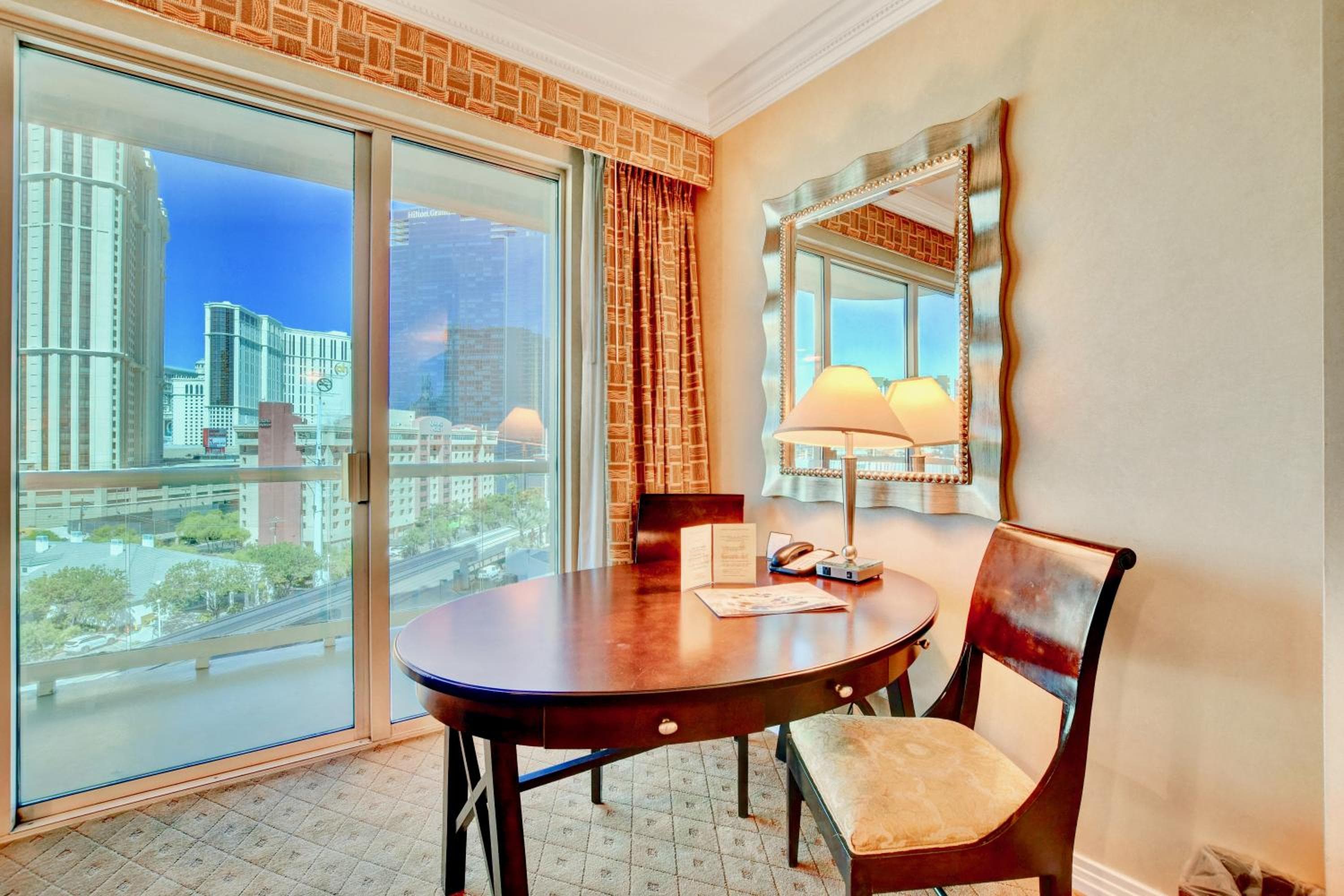 Strip View Balcony Suites - No Resort Fee ! — 26