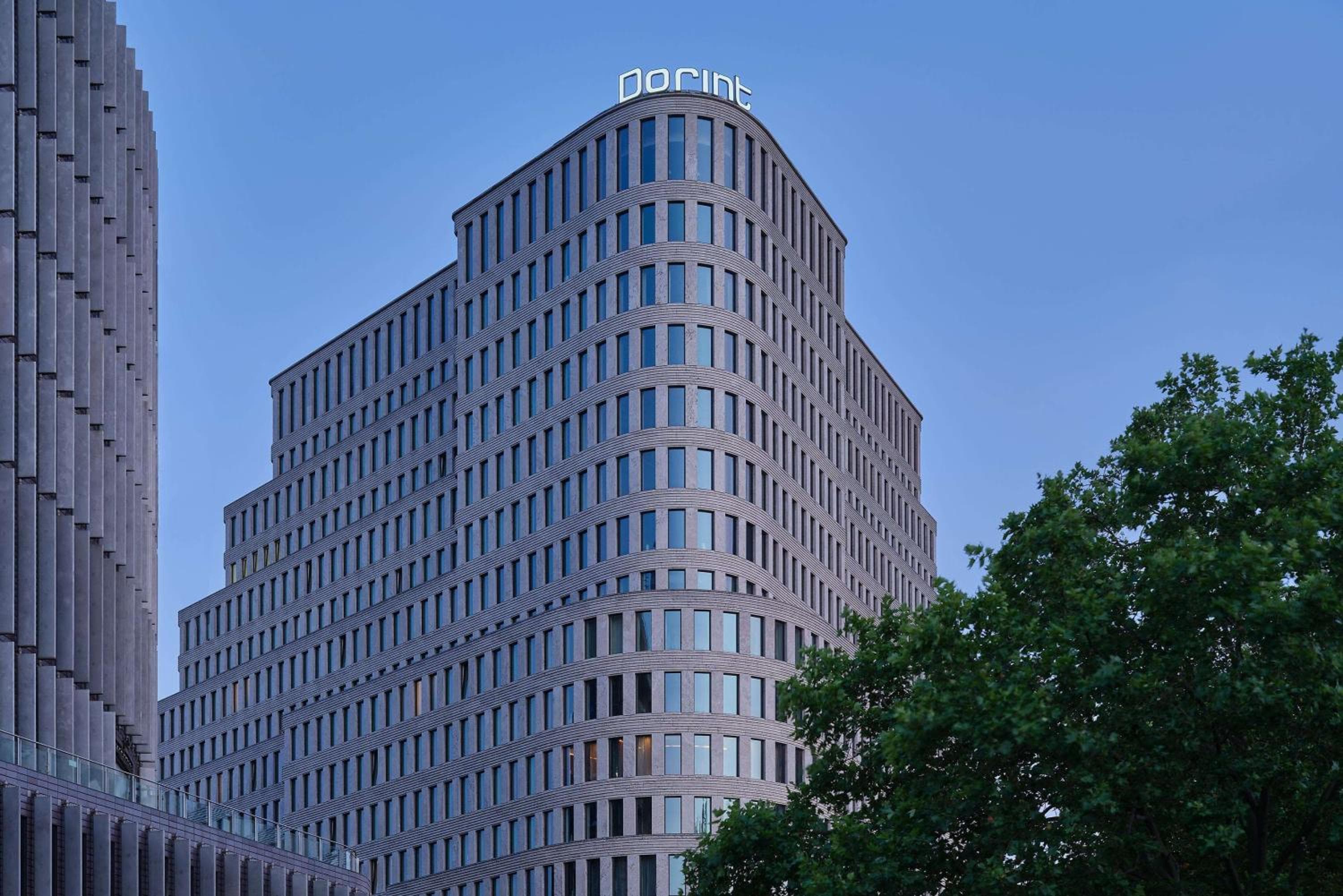 Dorint Kurfürstendamm Berlin hotel, Augsburger Str. 41, Berlin, Germany — photo 1