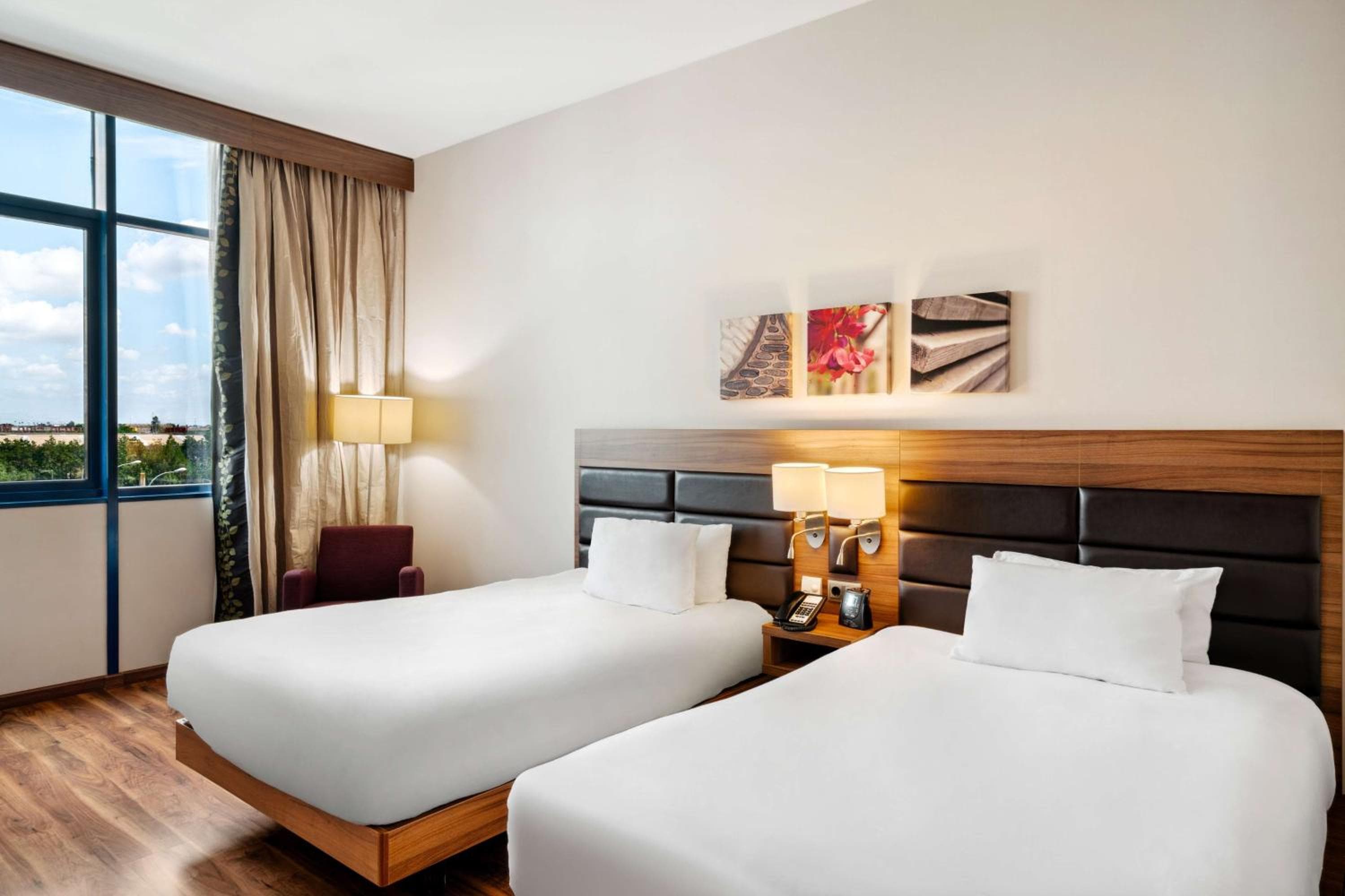 Hilton Garden Inn Sevilla — 28