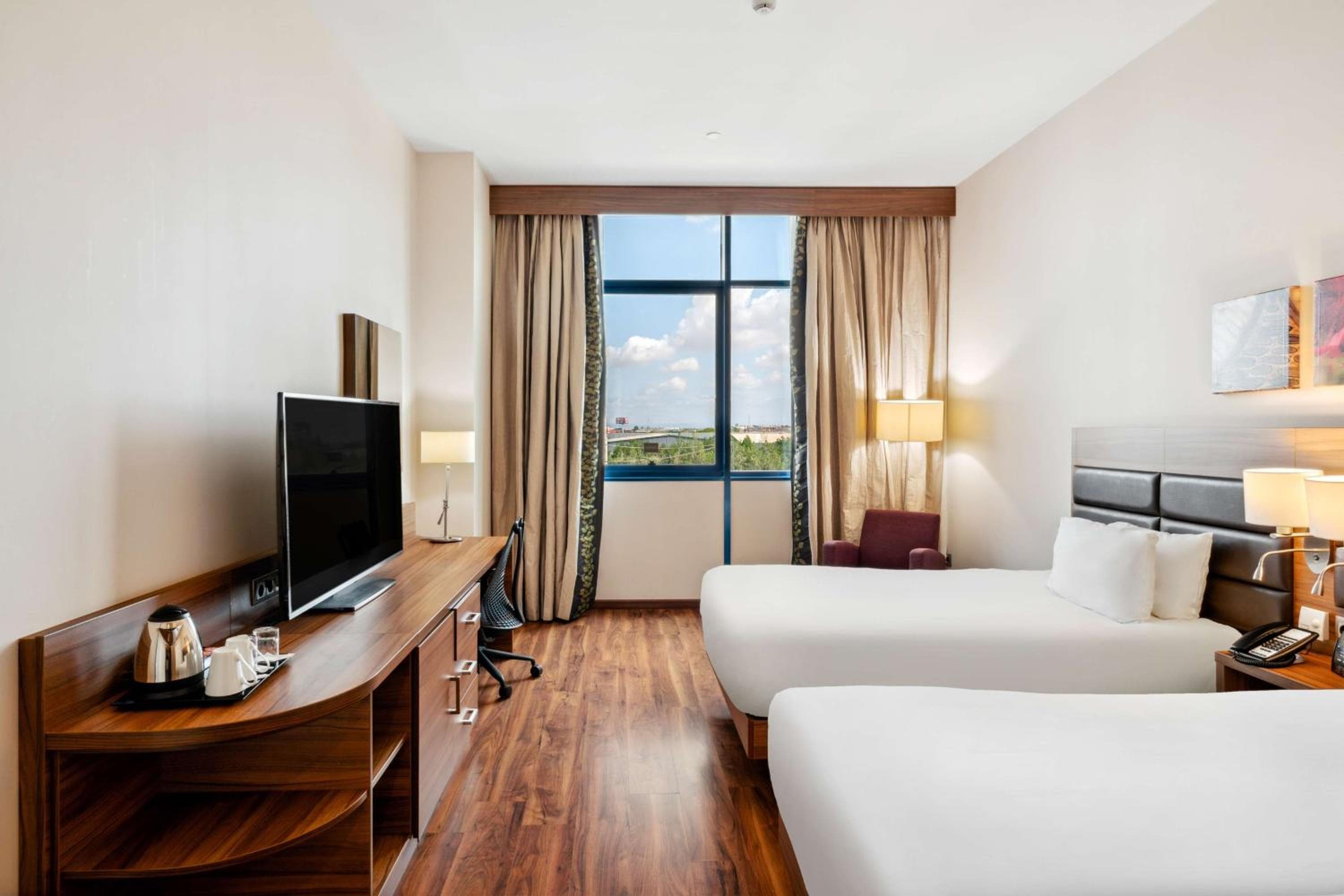 Hilton Garden Inn Sevilla — 21