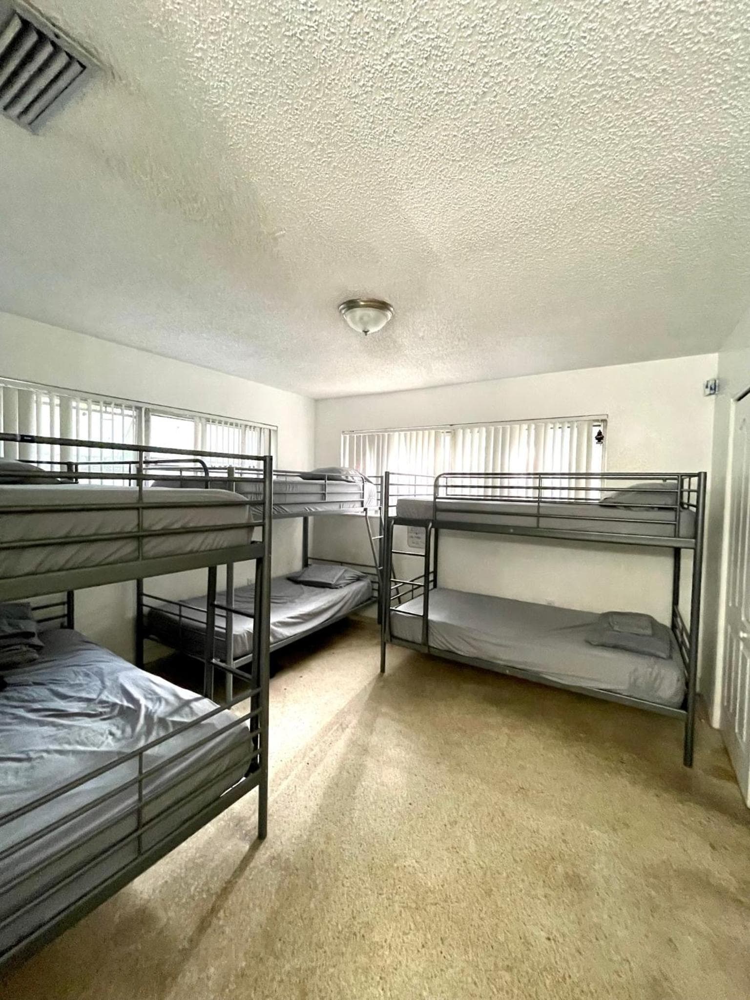 Miami House — 14