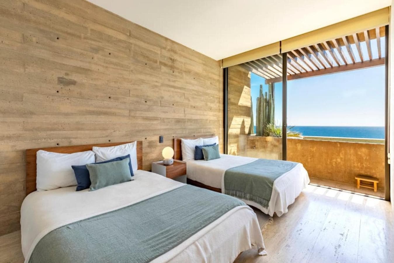 Panoramic Ocean View Hot Tub — 8