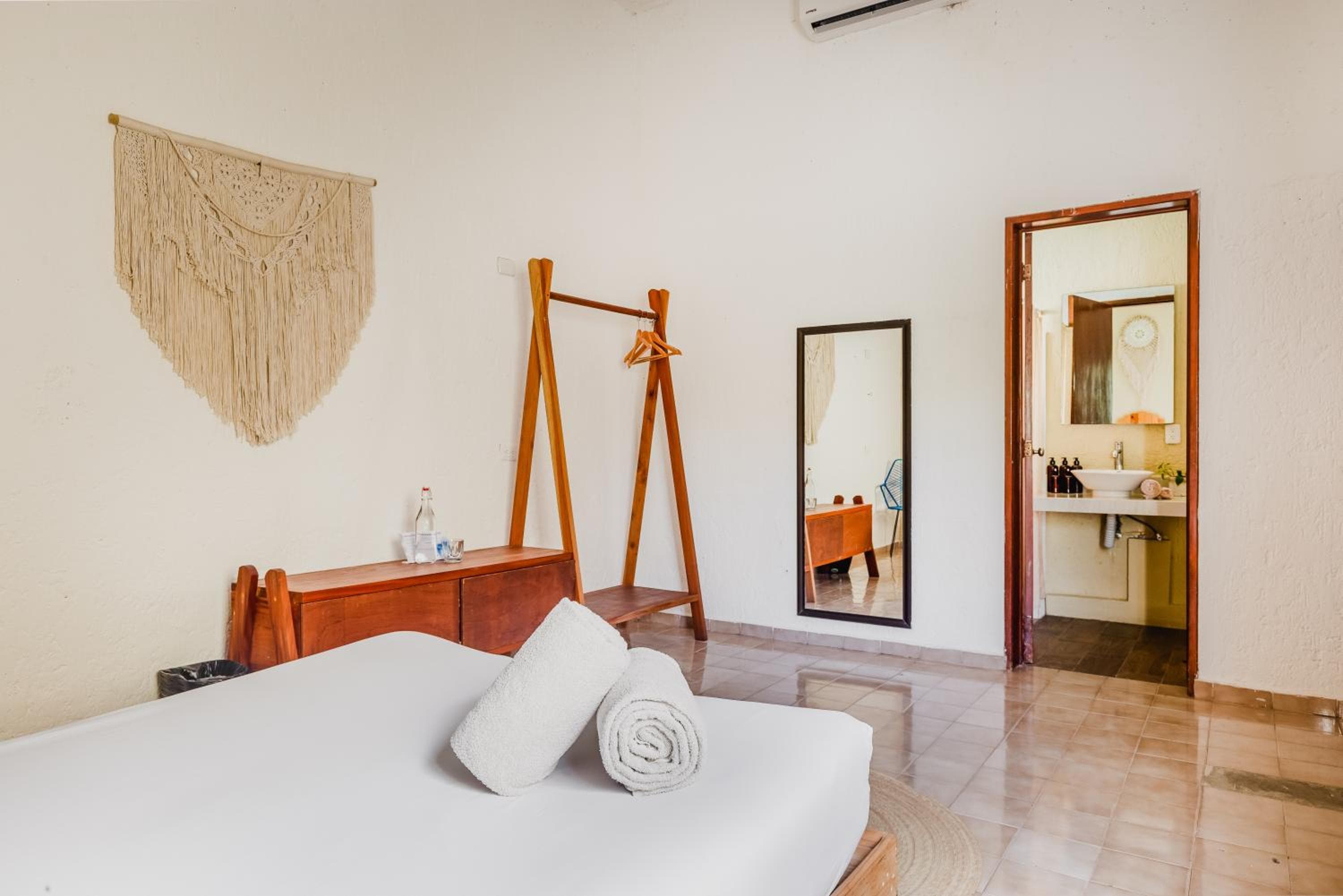 Enigmatic Boutique Hotel — 28