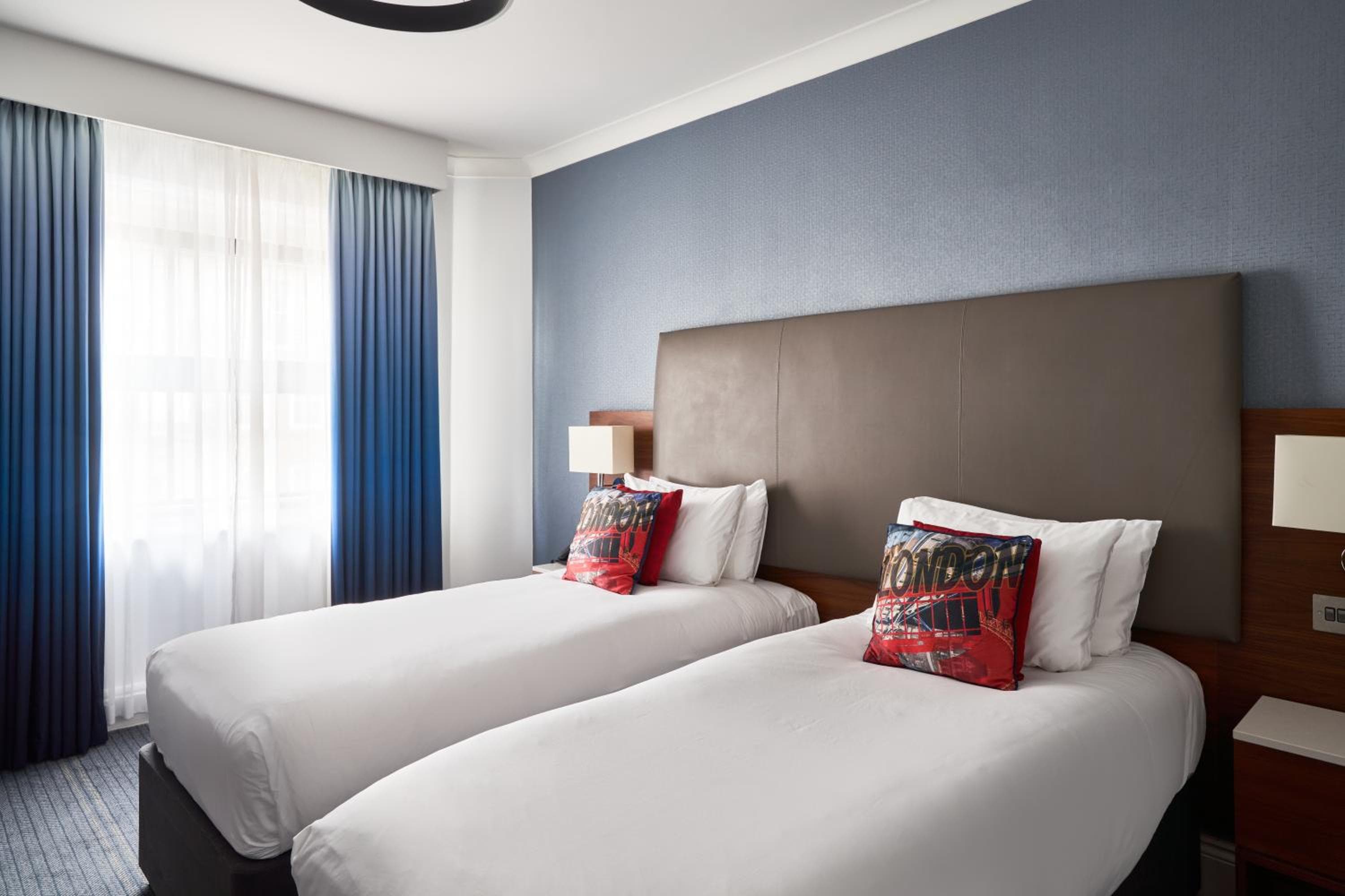 The Cumberland, London — 25