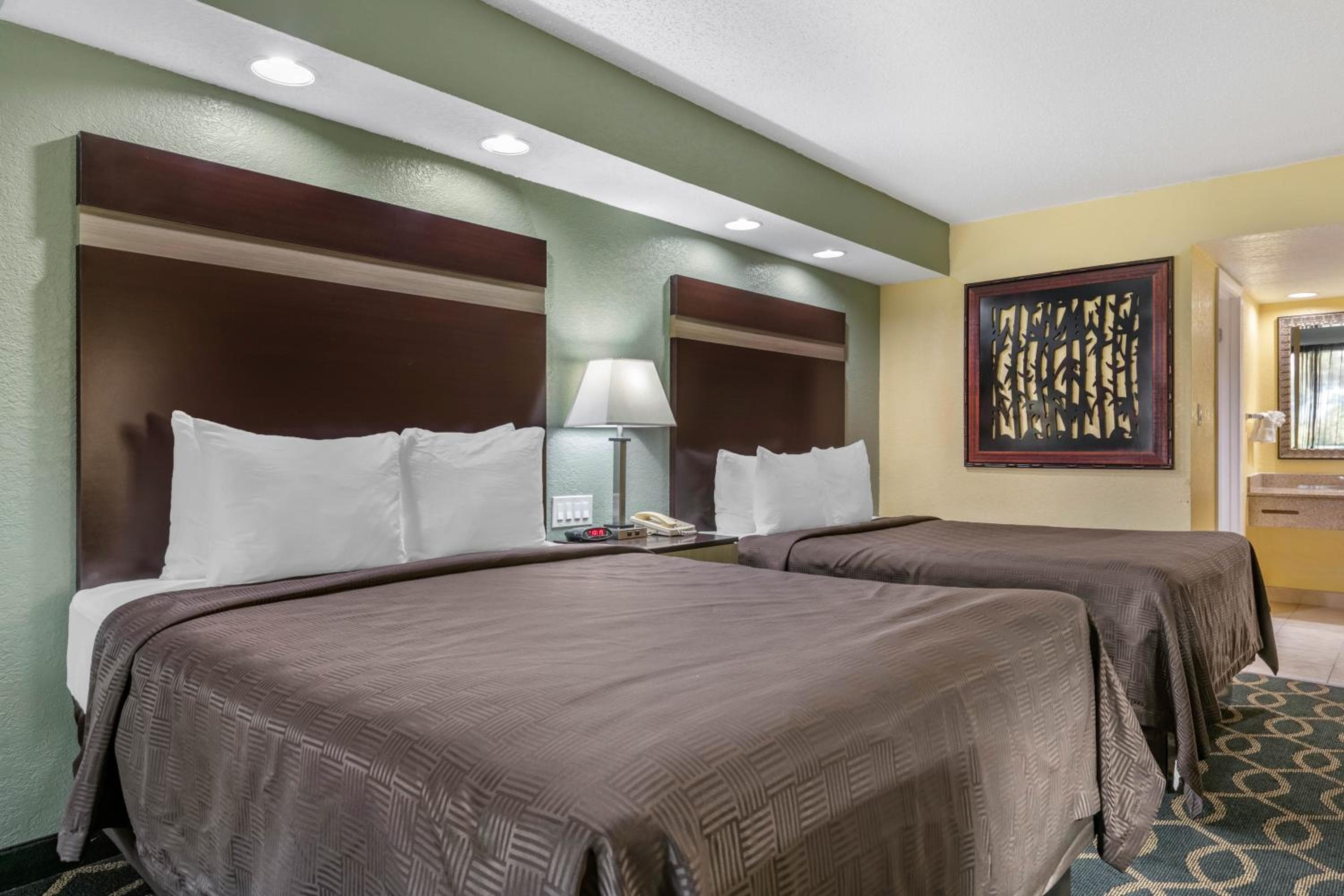Clarion Inn Orlando International Drive - ICON Park — 4