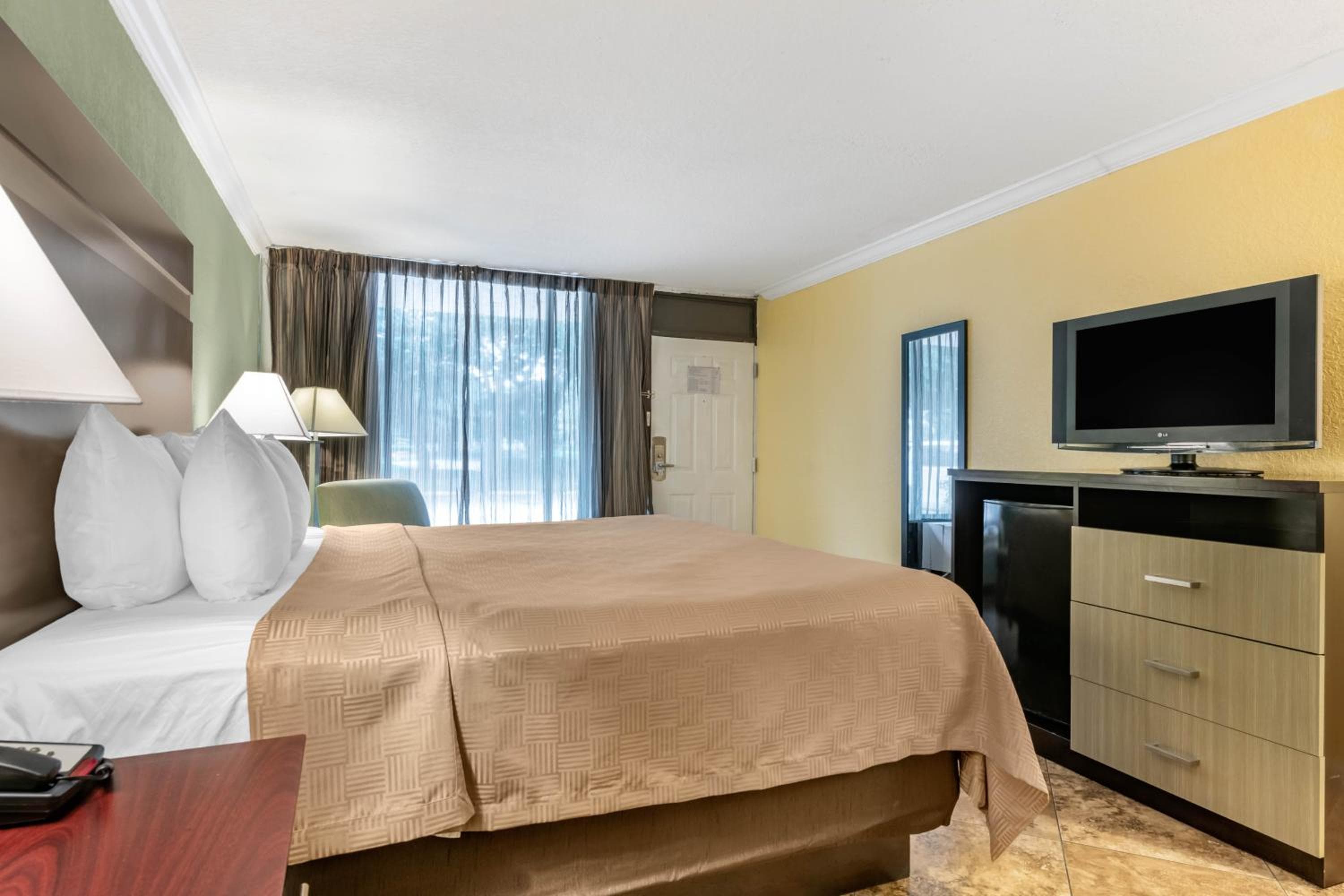 Clarion Inn Orlando International Drive - ICON Park — 3