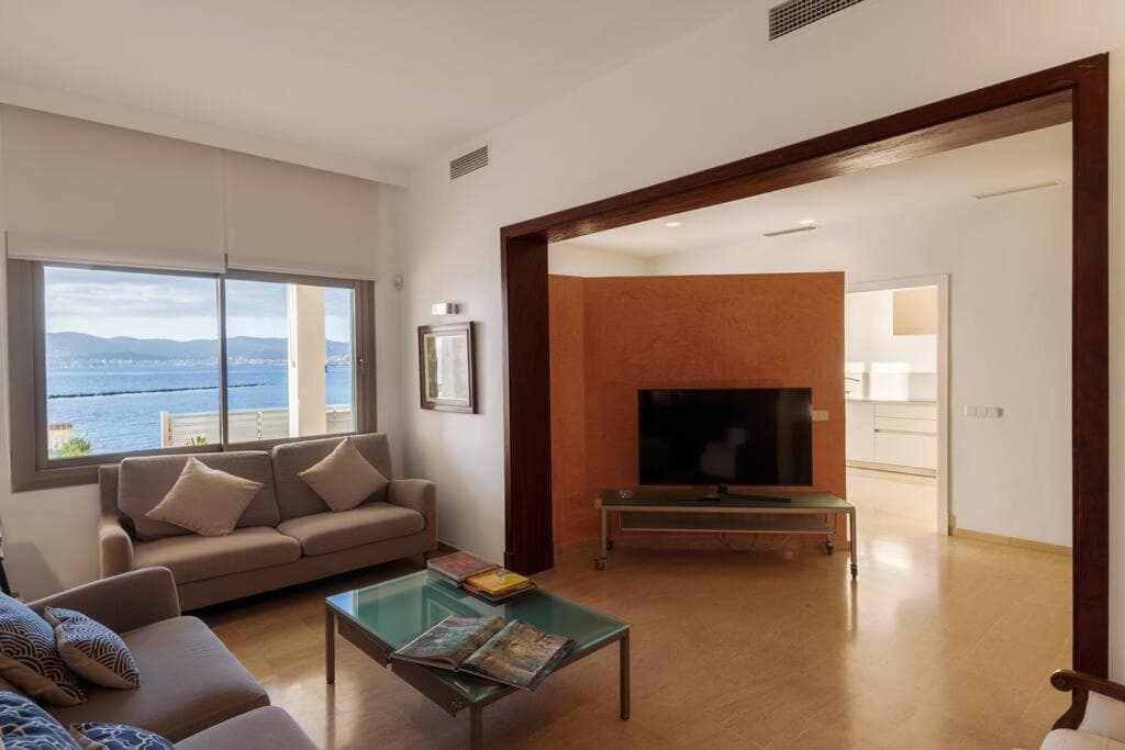 Las Rocas Beach-Ciutat Jardi Playa — 9