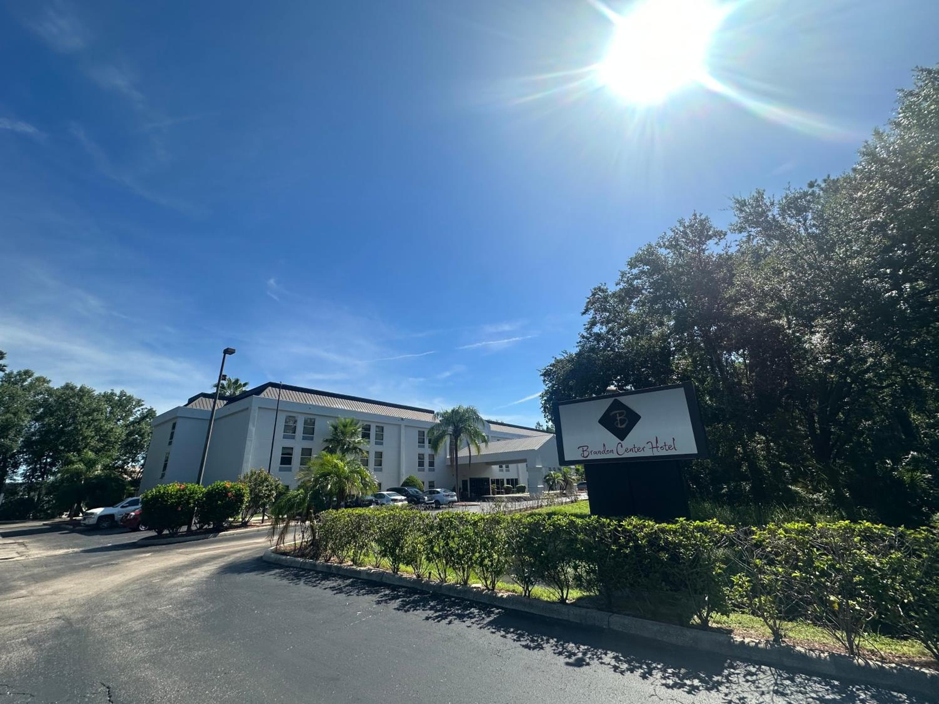 Hotel Brandon — 1