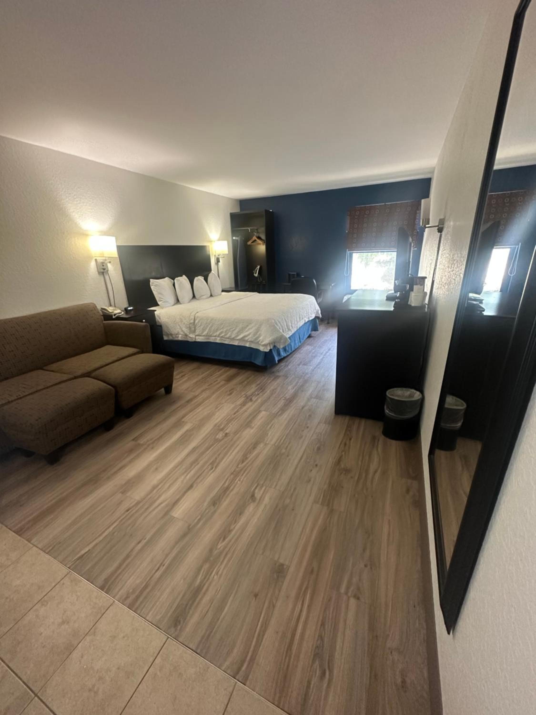 Hotel Brandon — 13