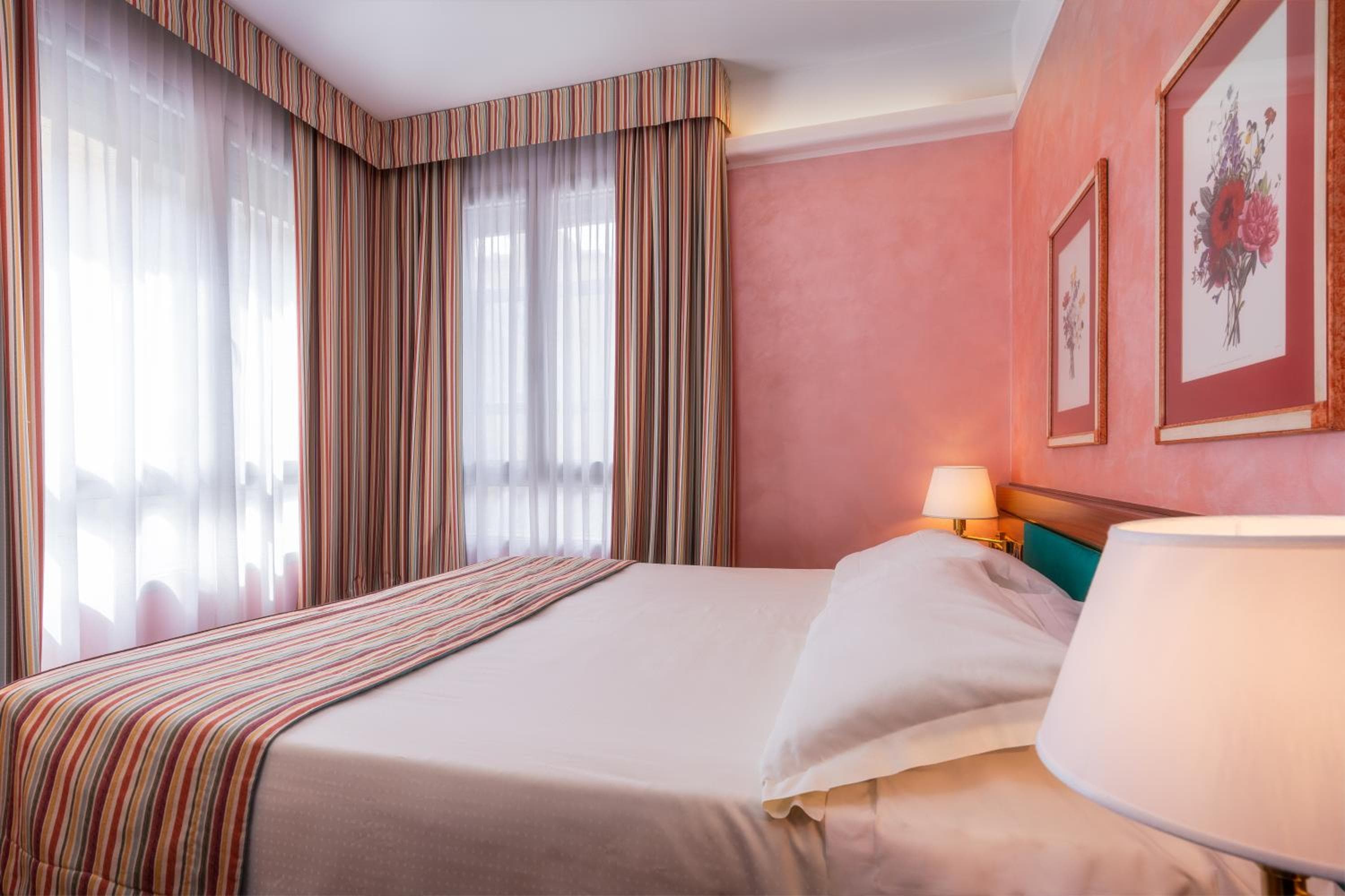 Hotel Crivi's — 19
