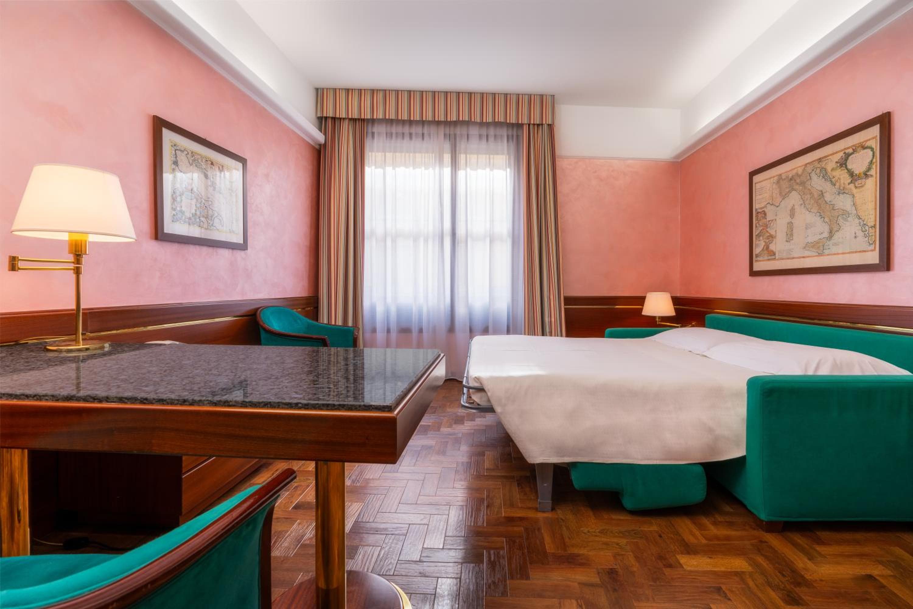 Hotel Crivi's — 21