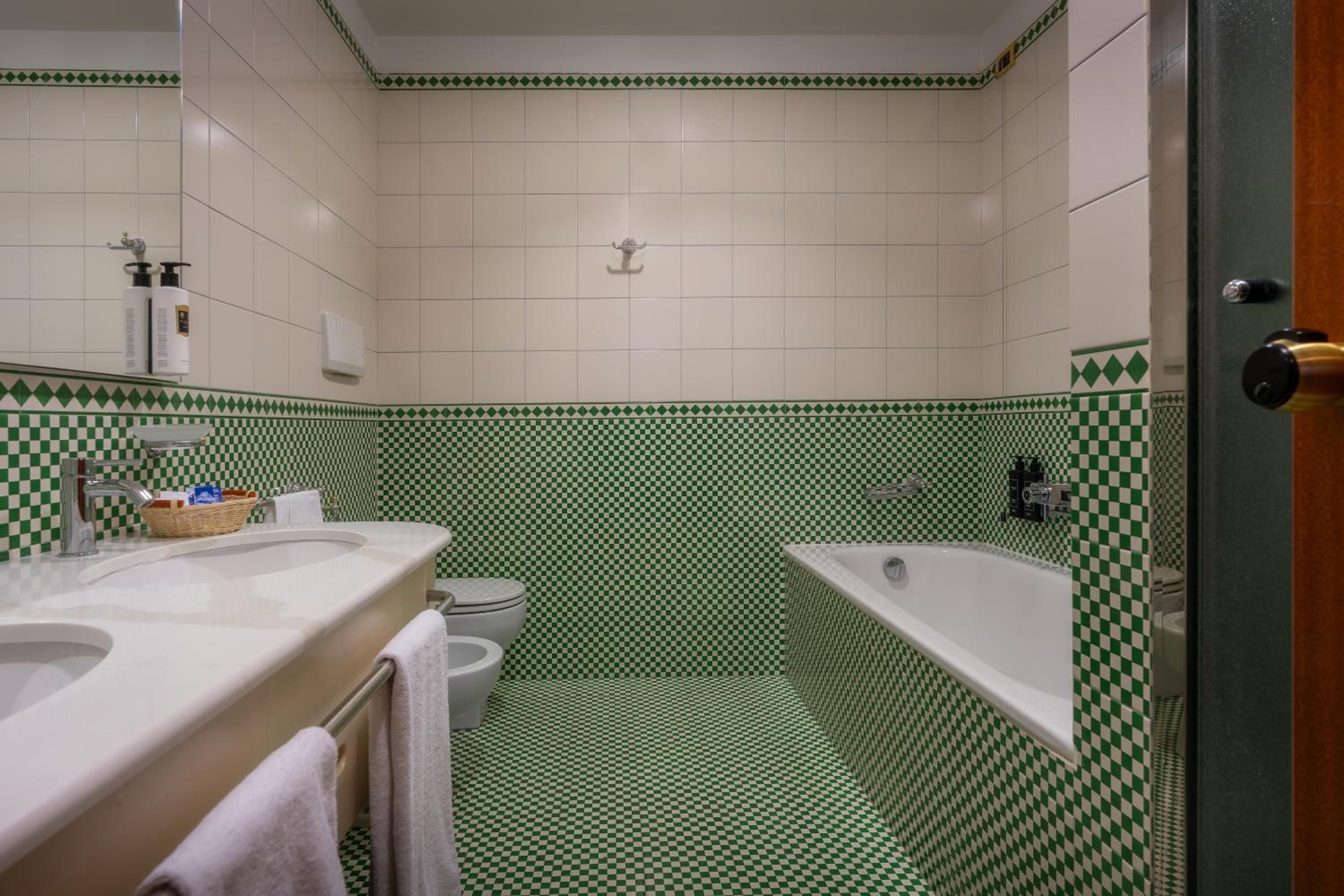 Hotel Crivi's — 22